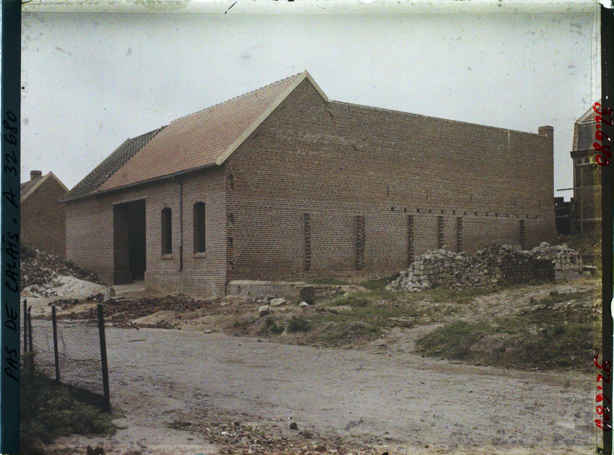 Image représentant France, Ablain St Nazaire, Reconstruction d'une ferme