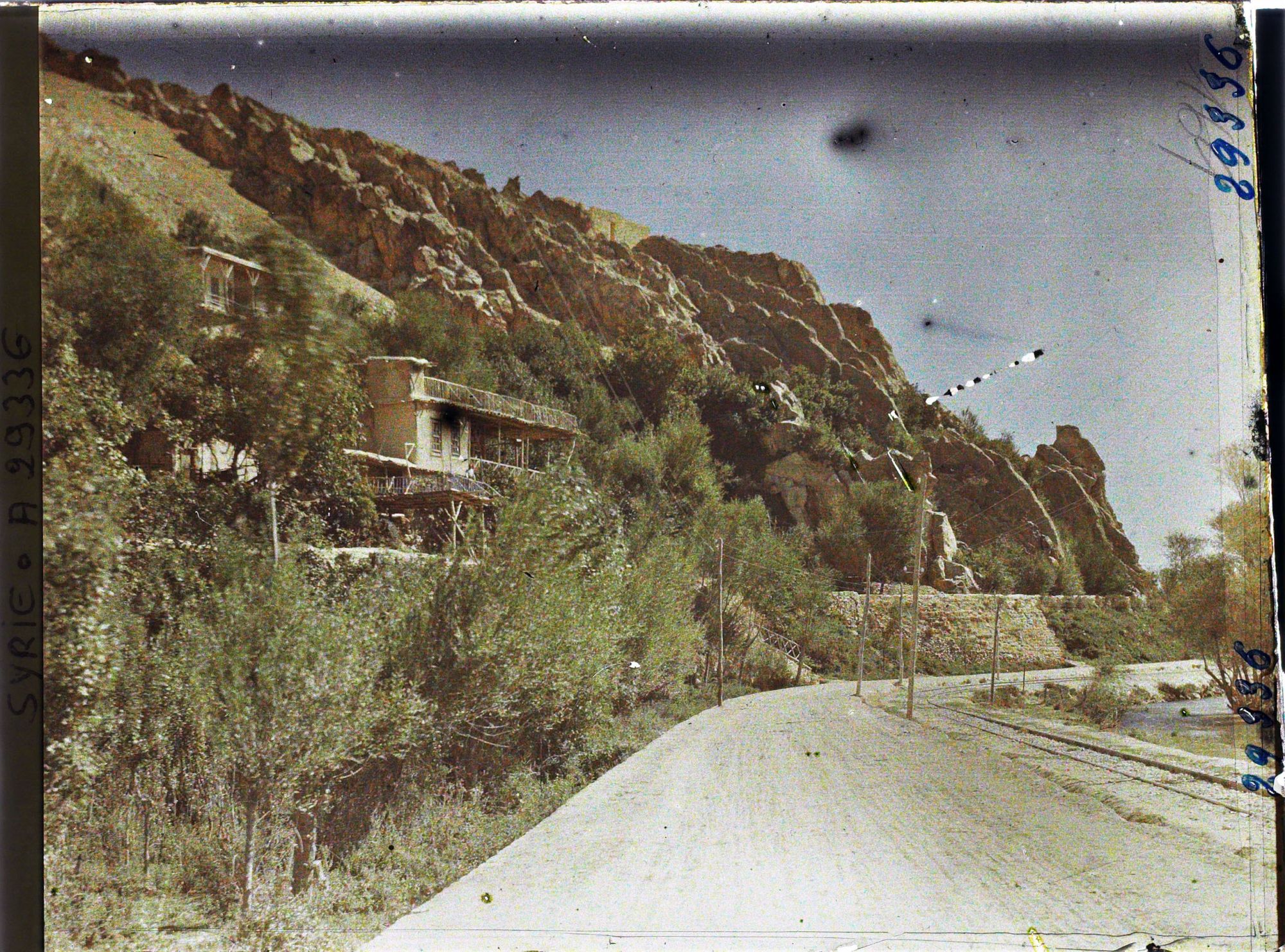 Image représentant A la sortie des gorges du Nahr Barada