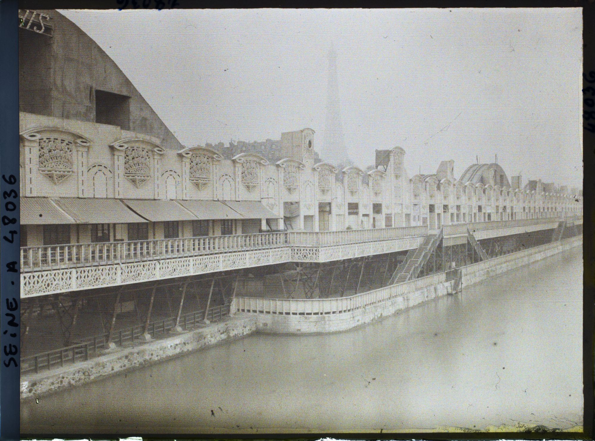 Image représentant L'Exposition des arts décoratifs, Montagnes russes