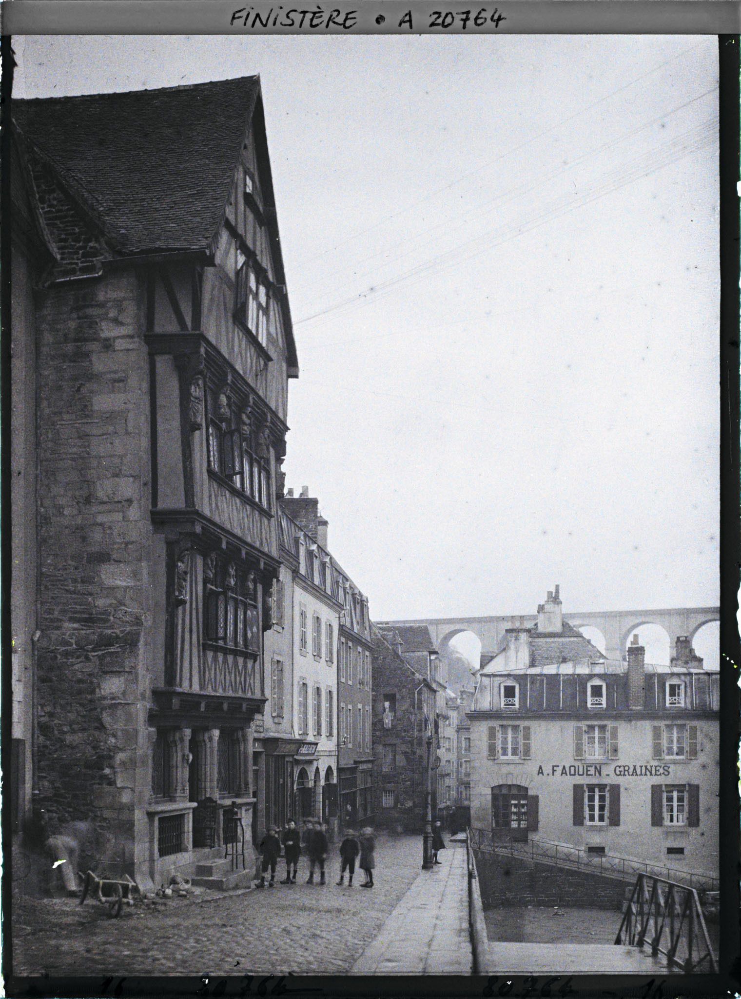 Image représentant Rue du Mur, la maison dite de la Reine-Anne au numéro 33