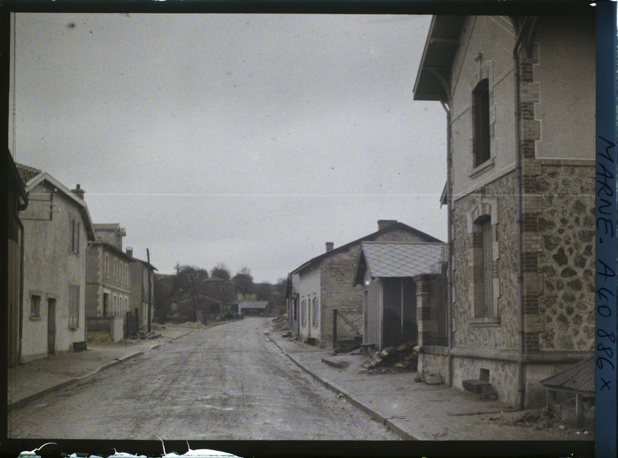 Image représentant France, Vienne la Ville, Reconstruction route de Ste Menehould