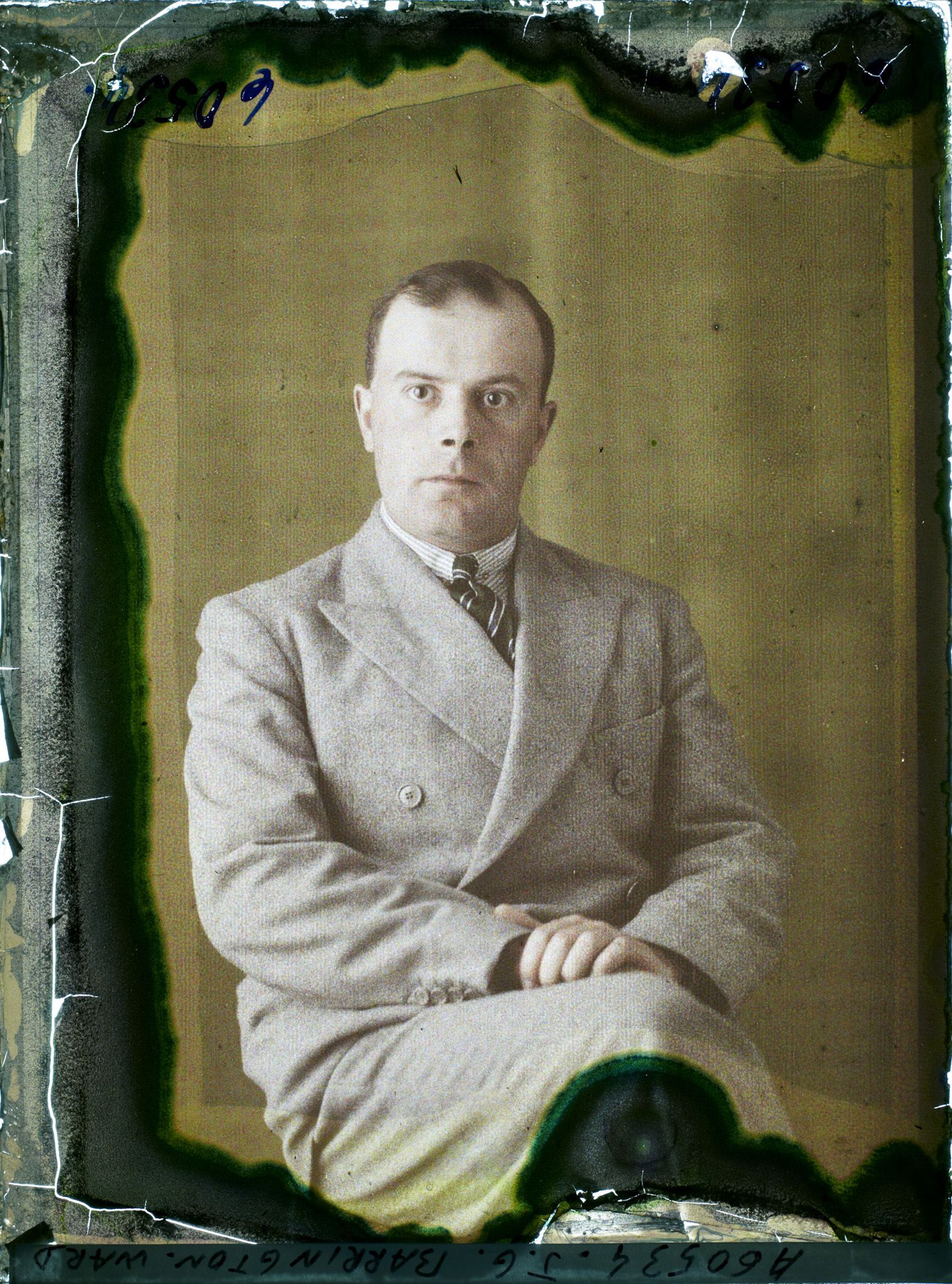 Image représentant https://musee-albert-kahn.s-museum.fr/home/NWQ2OTAwYzNmYjZlZTk1ZWQwODJmMjY4L2dlbmVyaWMtbm90aWNlLXRhYi9hdXRob3JpdHkvNjE3YTc5ZjVjZjhiODk2OGIzMzM3ZDIx/5d6900c3fb6ee95ed082f268/generic-notice-tab/authority/617a79ebcf8b8968b33367ee Monsieur J. G Barrington Ward