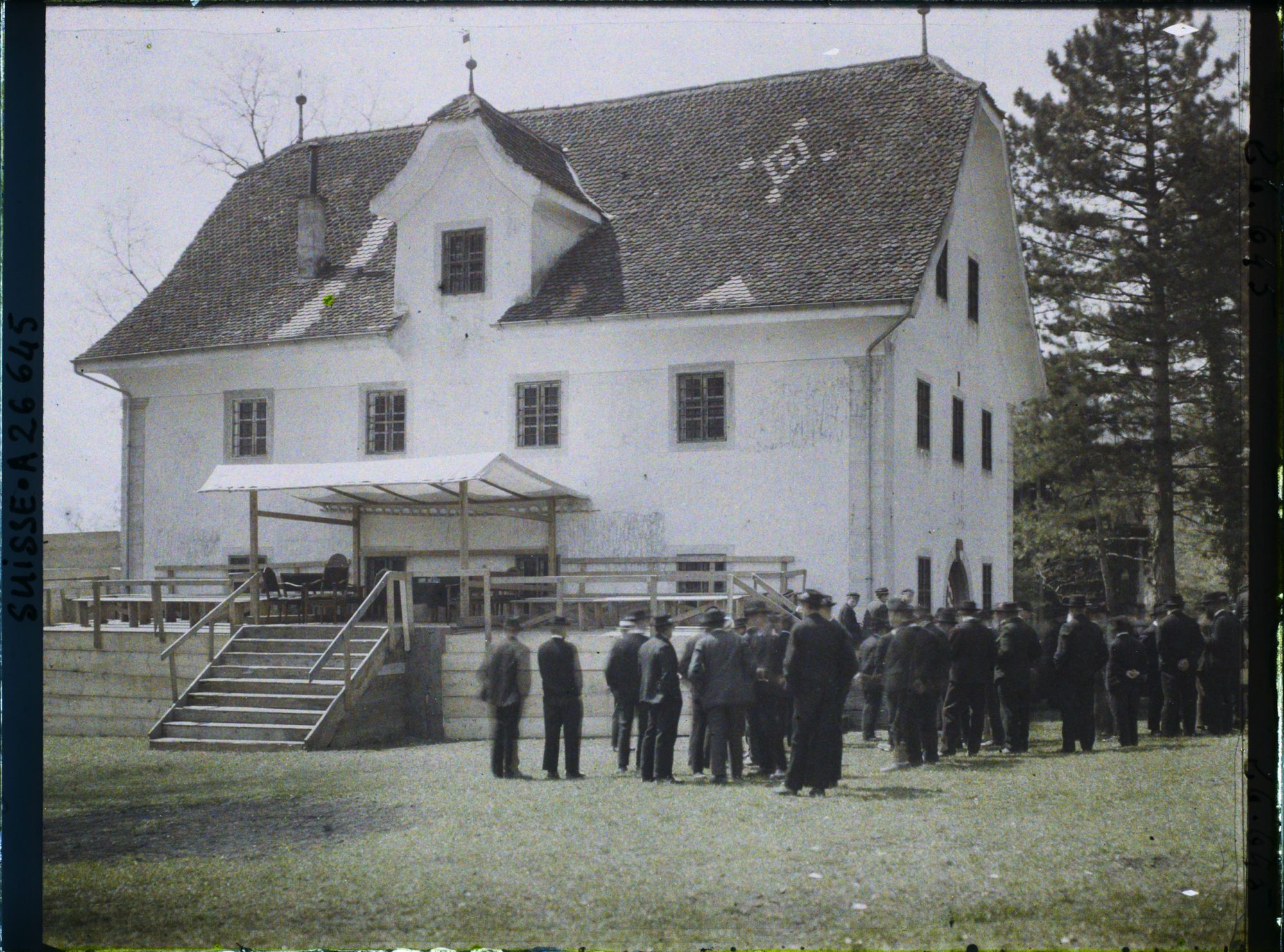 Image représentant Landsgemeinde du demi-canton d'Obwald au château de Landenberg