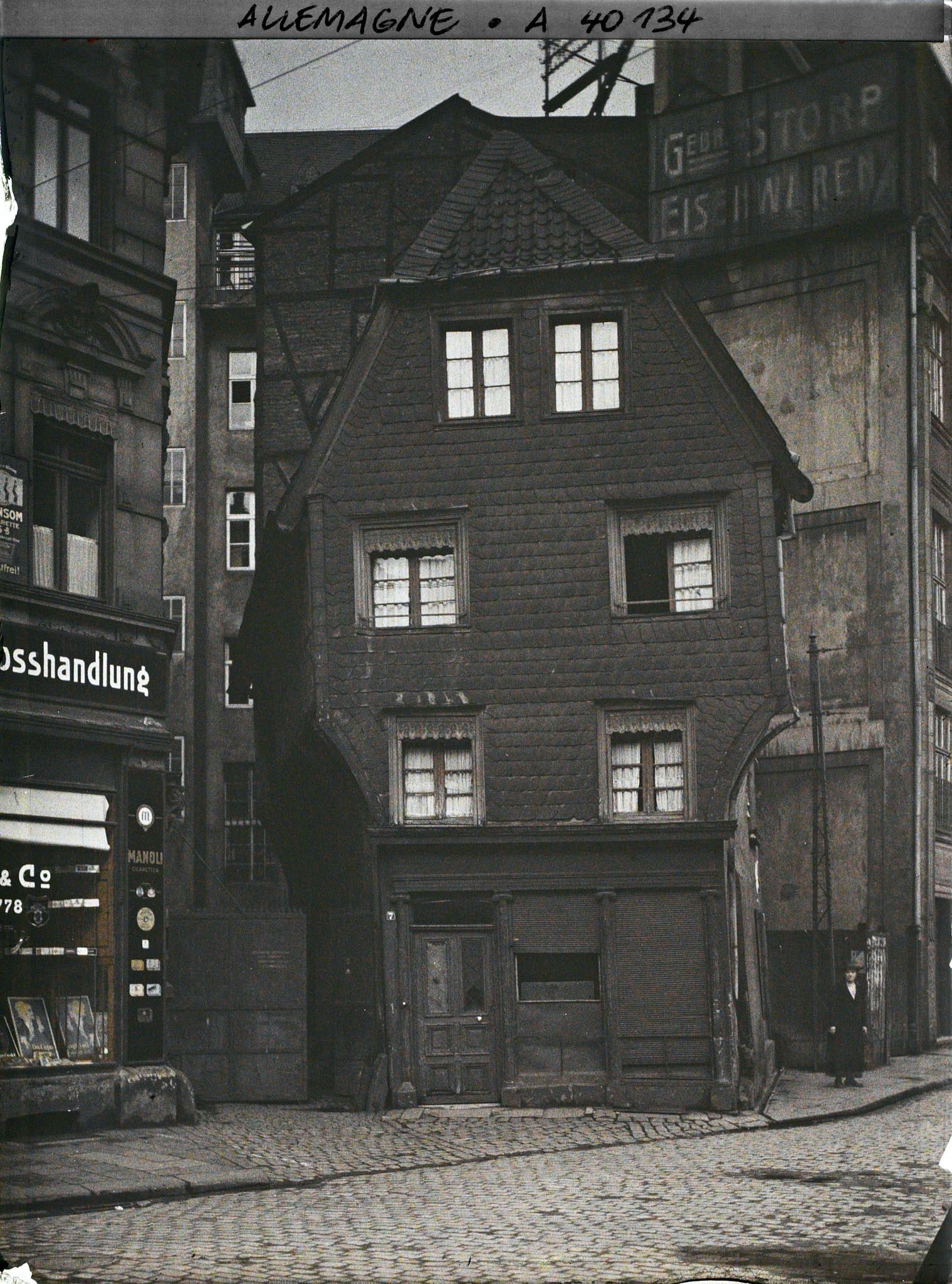 Image représentant Prusse , Essen, Vieille Maison