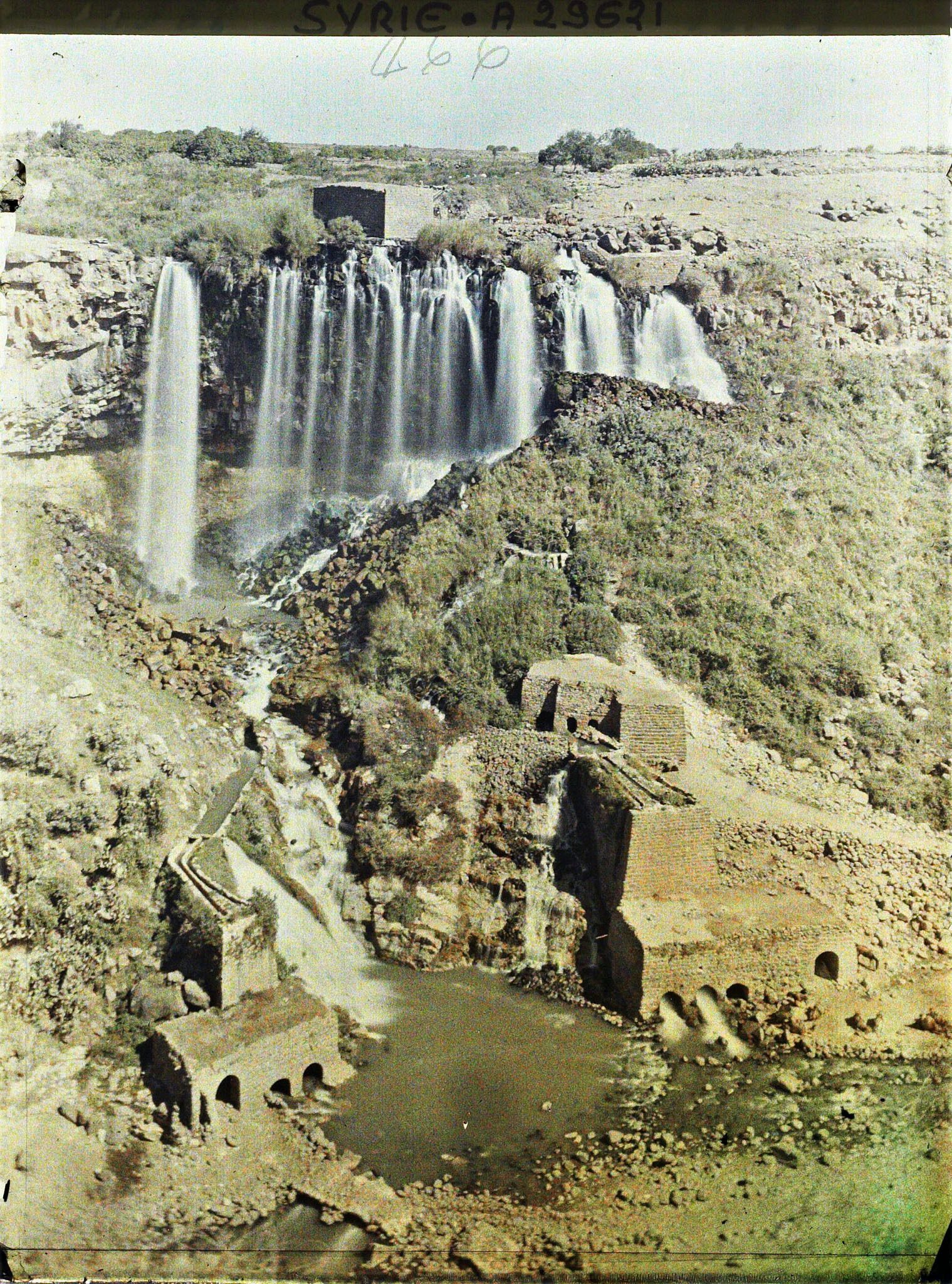 Image représentant Moulins hydrauliques sur les chutes du Yarmouk
