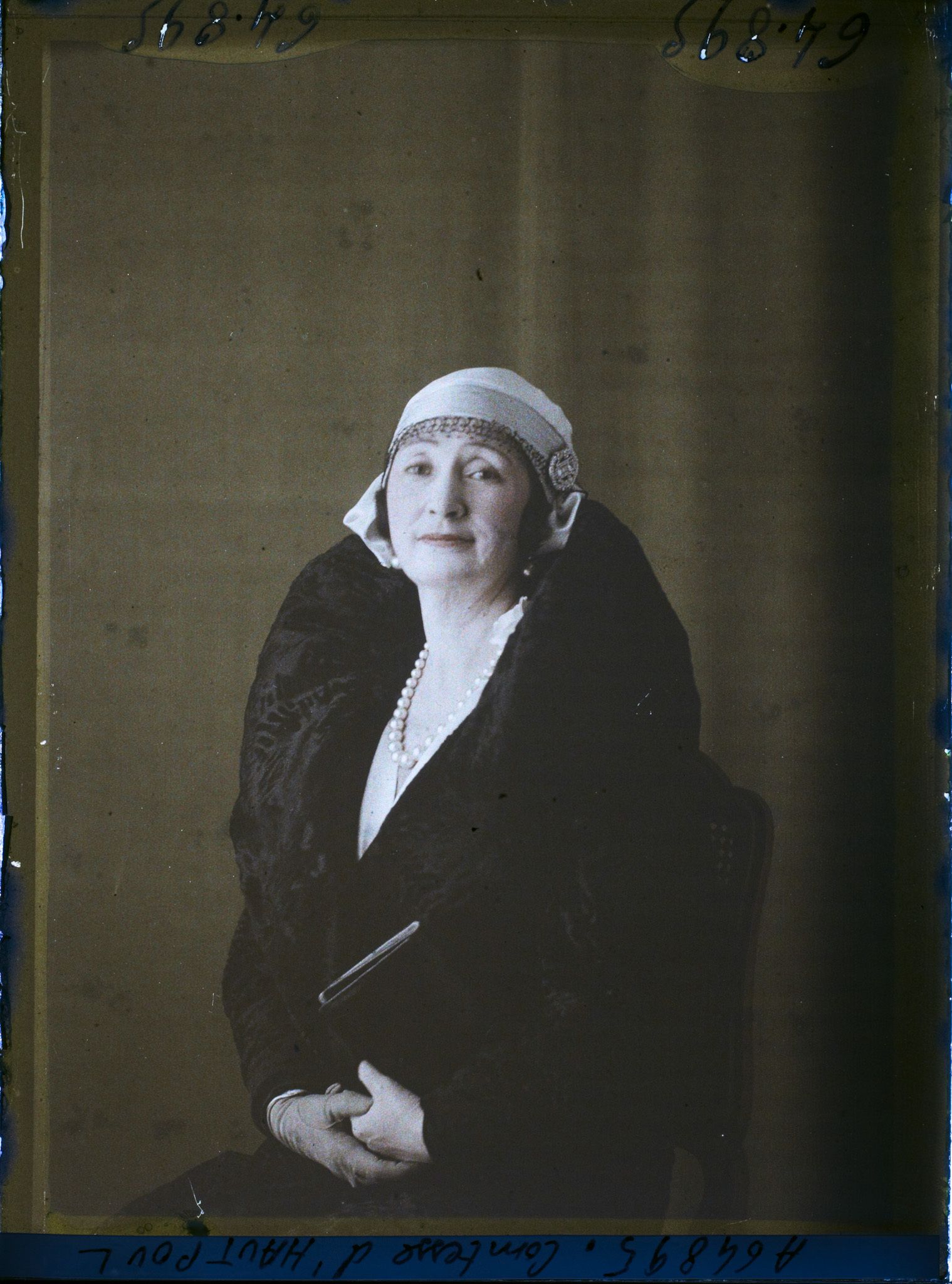 Image représentant https://musee-albert-kahn.s-museum.fr/home/NWQ2OTAwYzNmYjZlZTk1ZWQwODJmMjY4L2dlbmVyaWMtbm90aWNlLXRhYi9hdXRob3JpdHkvNjE3YTc5ZjVjZjhiODk2OGIzMzM3ZDIx/5d6900c3fb6ee95ed082f268/generic-notice-tab/authority/617a79ebcf8b8968b3336ede La Comtesse d'Hautpoul