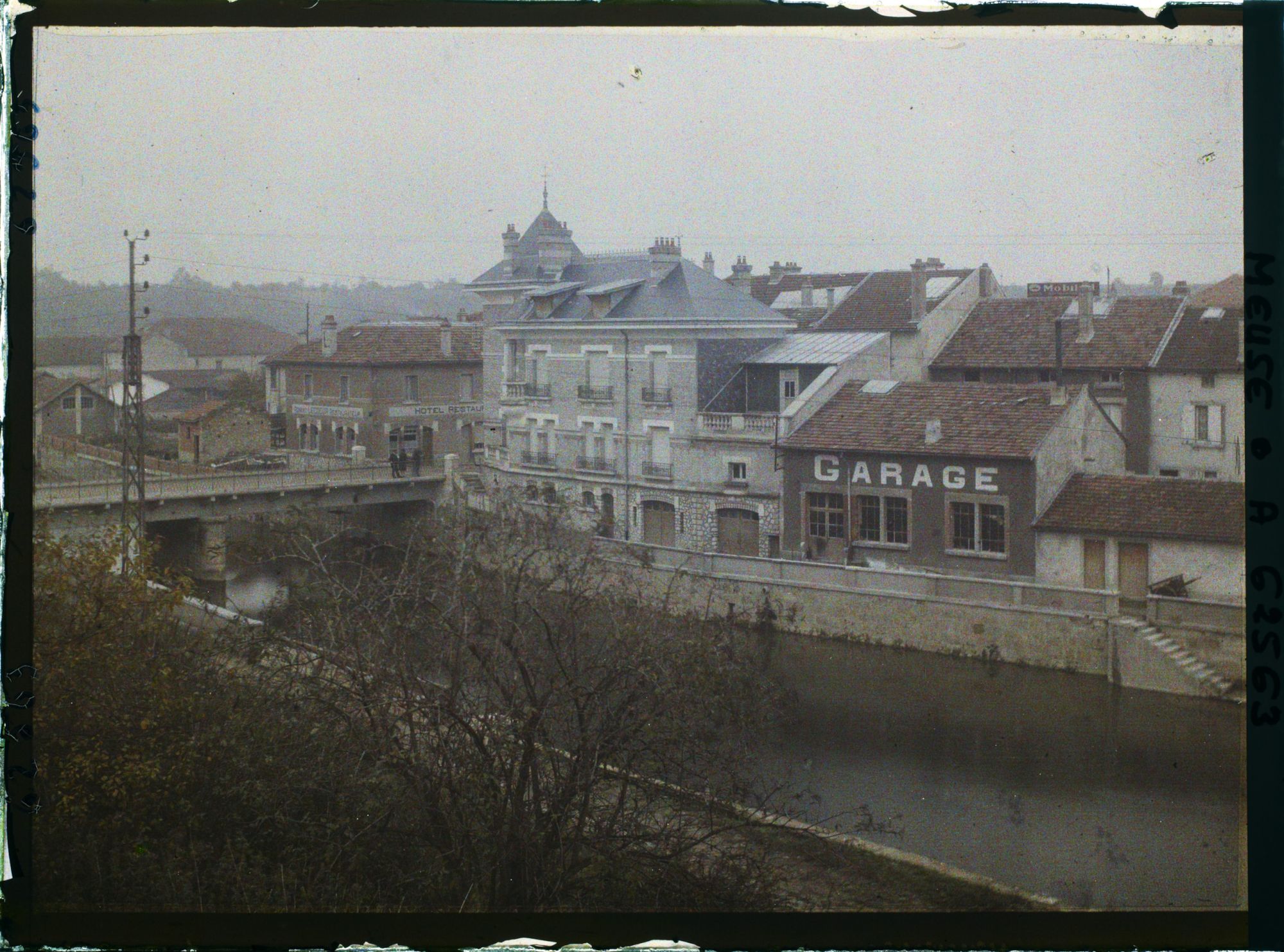 Image représentant Meuse, Varenne en Argonne, Bords de la Meuse