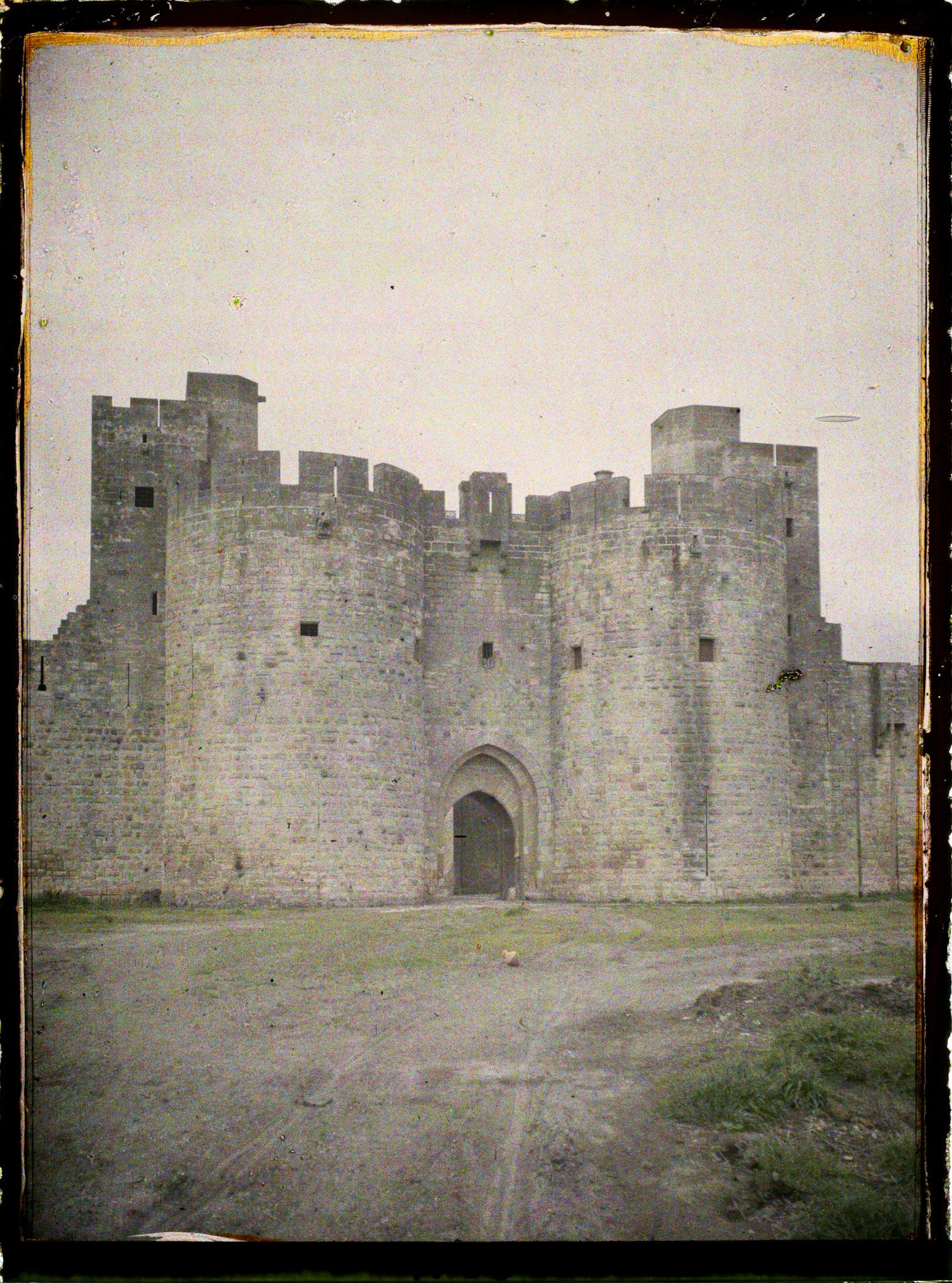 Image représentant La porte de la façade sud des remparts