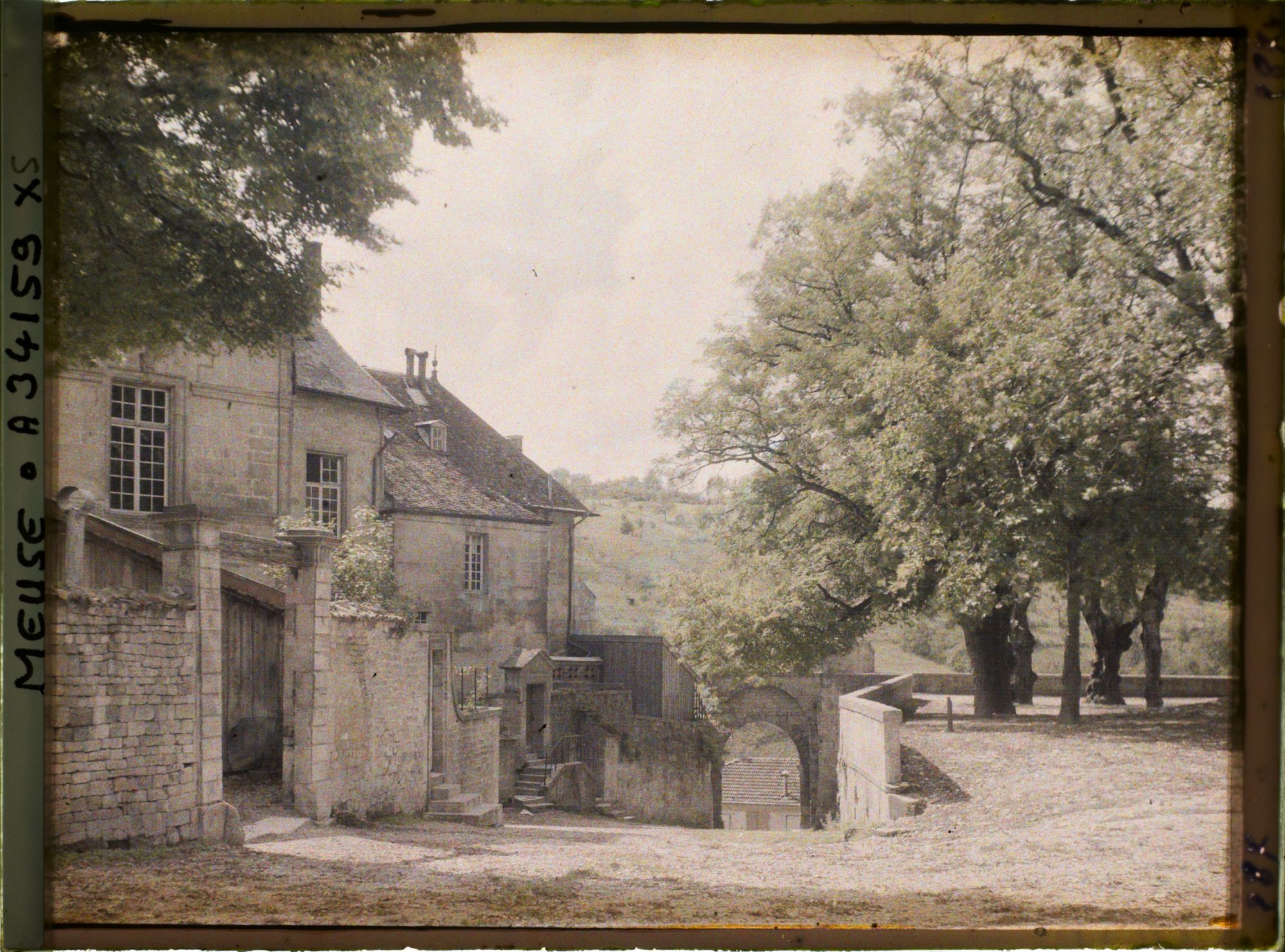 Image représentant France, Bar-le-Duc, Le même sujet vu de loin