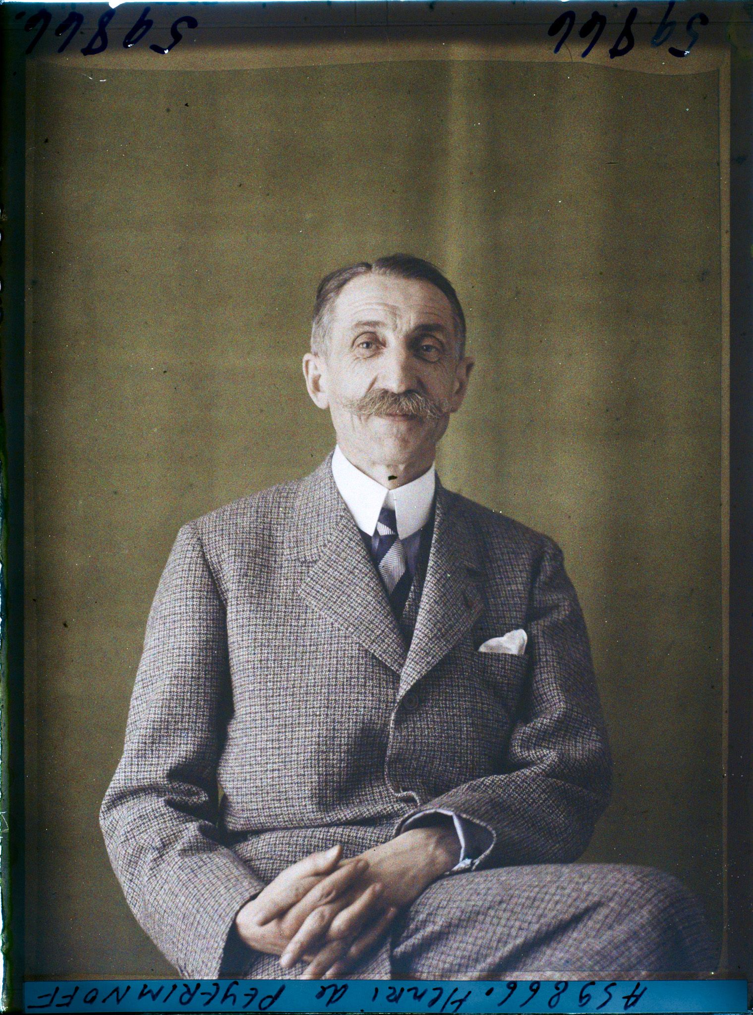 Image représentant https://musee-albert-kahn.s-museum.fr/home/NWQ2OTAwYzNmYjZlZTk1ZWQwODJmMjY4L2dlbmVyaWMtbm90aWNlLXRhYi9hdXRob3JpdHkvNjE3YTc5ZjVjZjhiODk2OGIzMzM3ZDIx/5d6900c3fb6ee95ed082f268/generic-notice-tab/authority/617a79ebcf8b8968b3337585 Monsieur Henri de Peyerimhoff