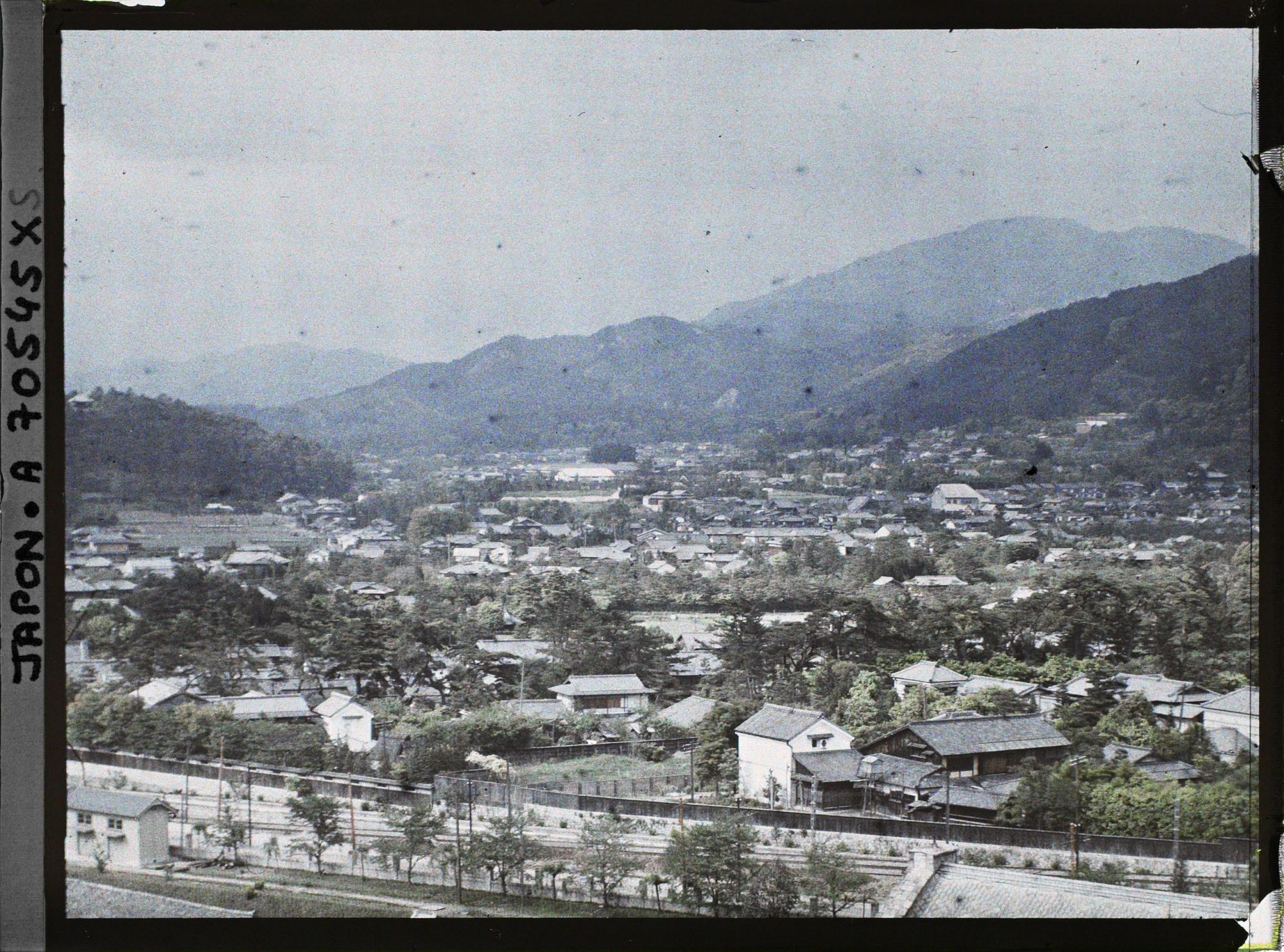 Image représentant Panorama de la ville pris depuis la terrasse de l'hôtel Miyako