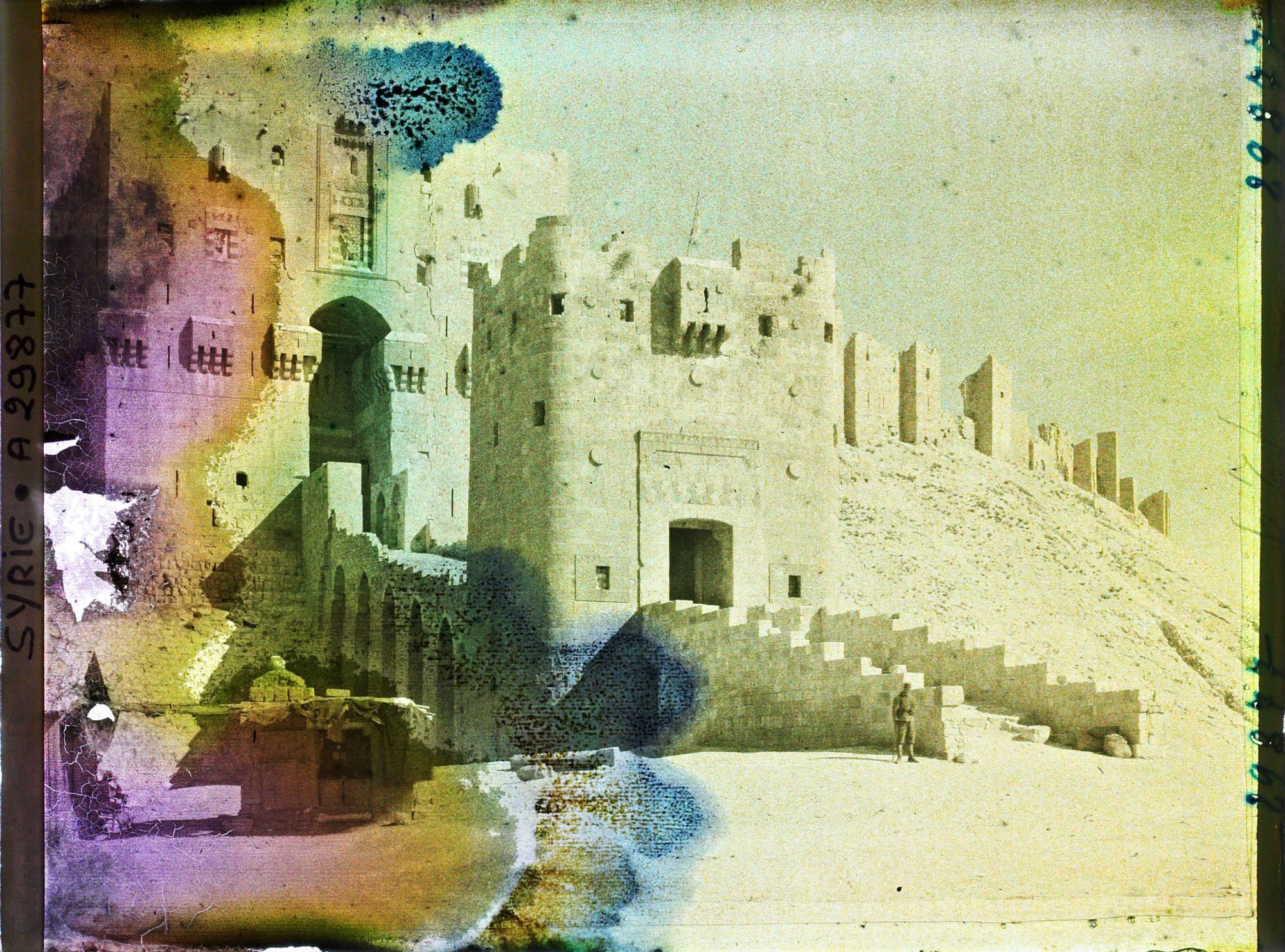 Image représentant L'entrée de la citadelle