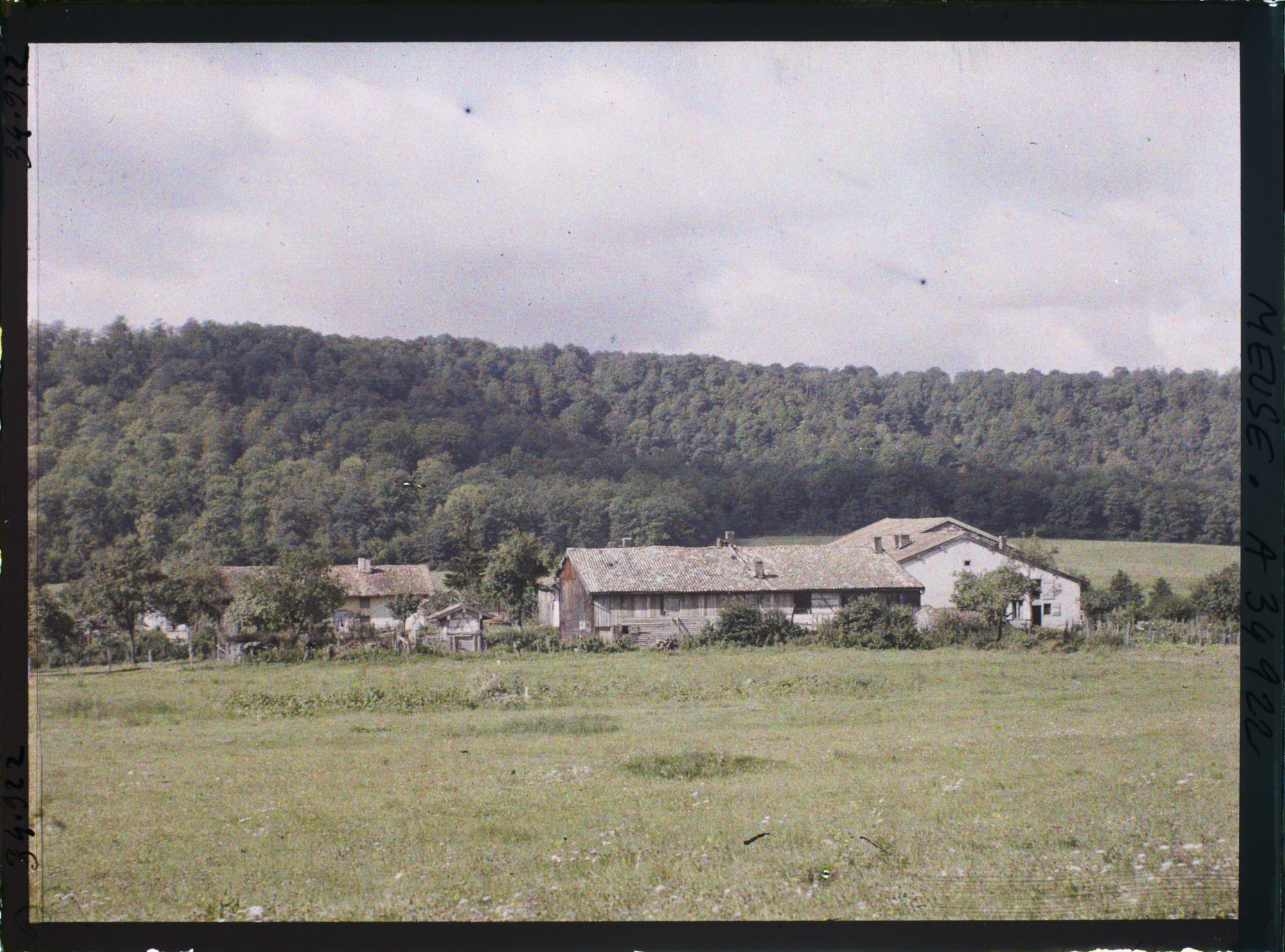 Image représentant France, Le Neufour, Bois d'Epans et des Petites Islettes pris à l'Est de La Noue