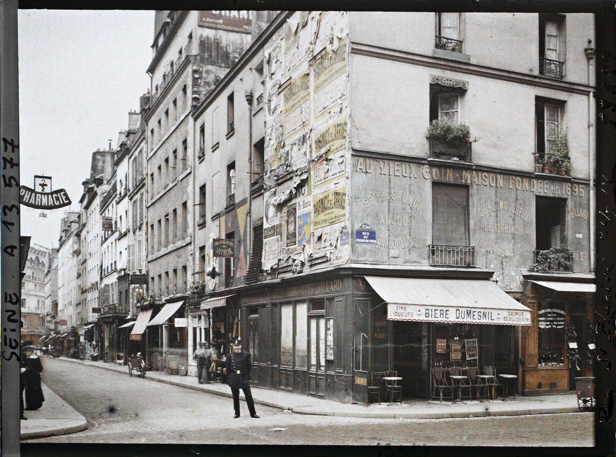 Image représentant L'angle des rues St-Placide et du Cherche-Midi