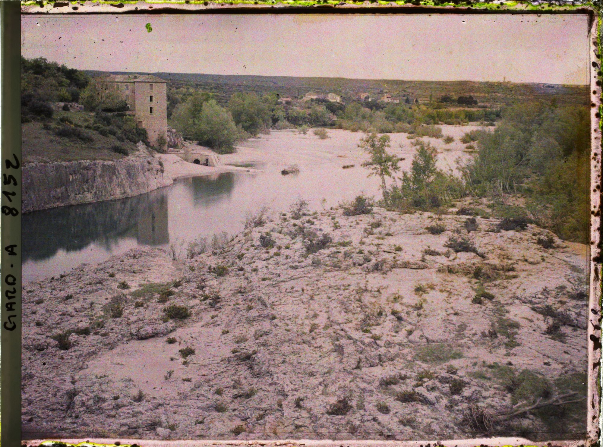 Image représentant Un moulin sur la rivière Le Gardon