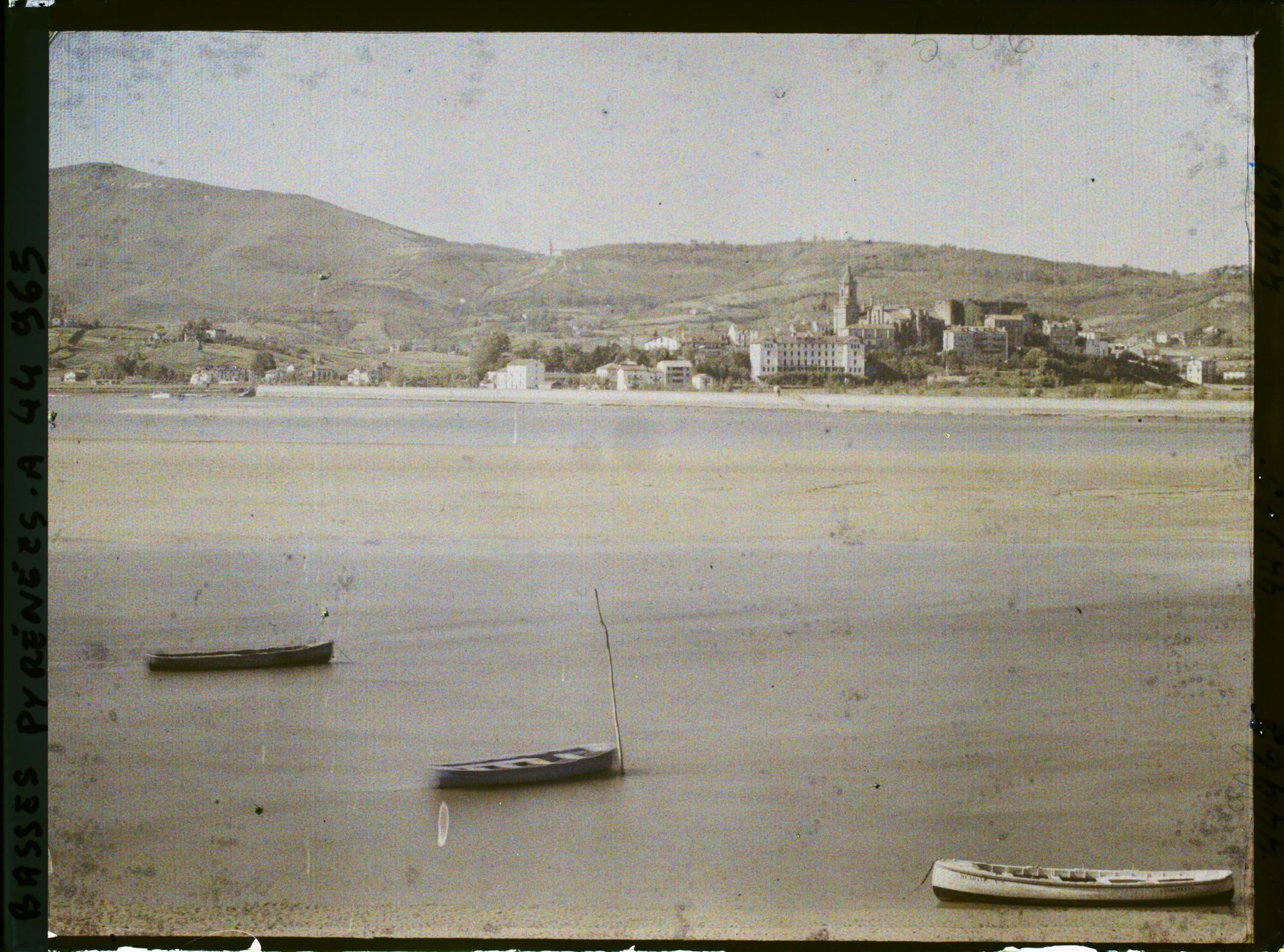 Image représentant France, Hendaye, Fontarabie vu depuis Hendaye