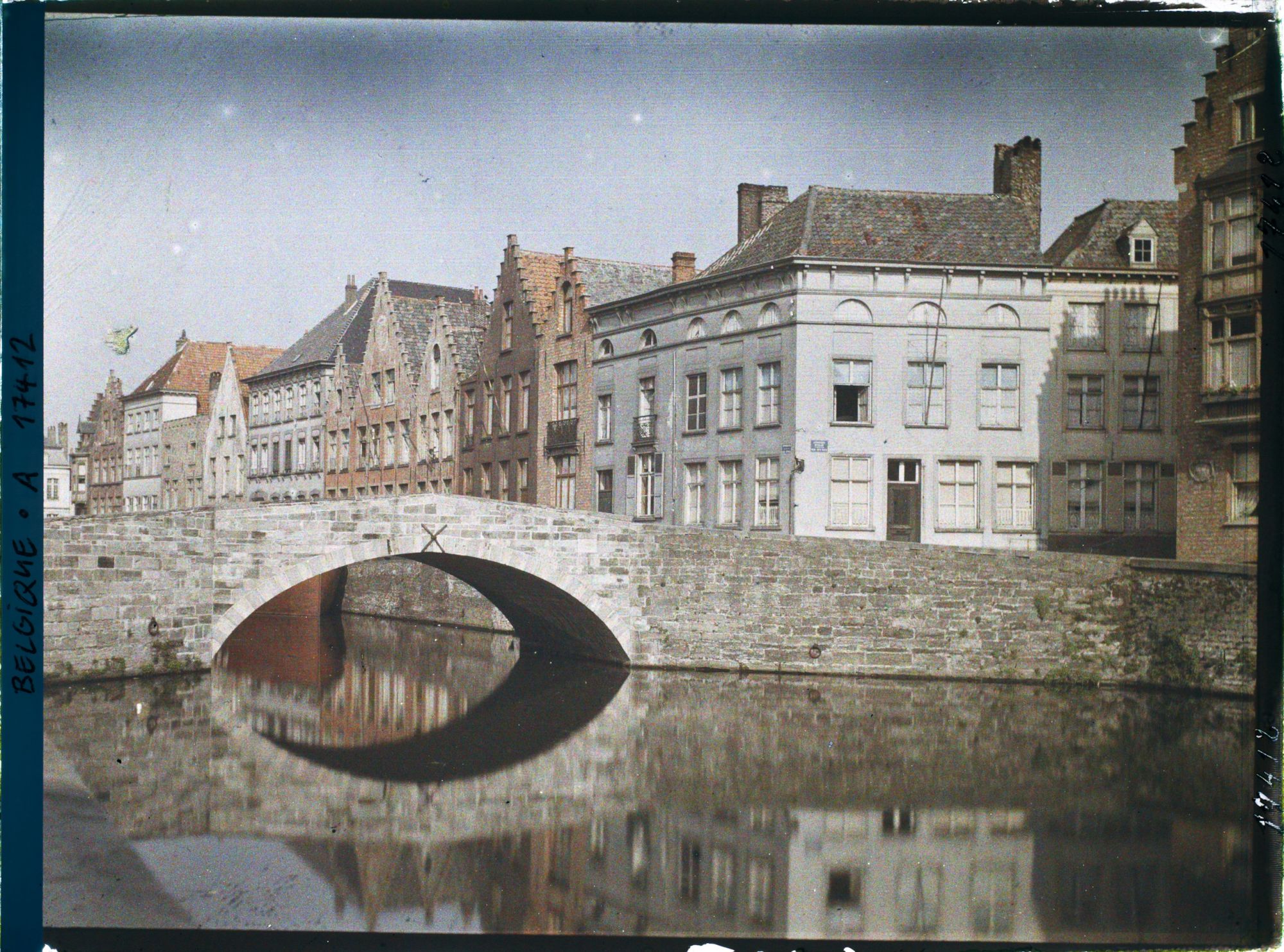 Image représentant Belgique, Bruges, Quai Spinola
