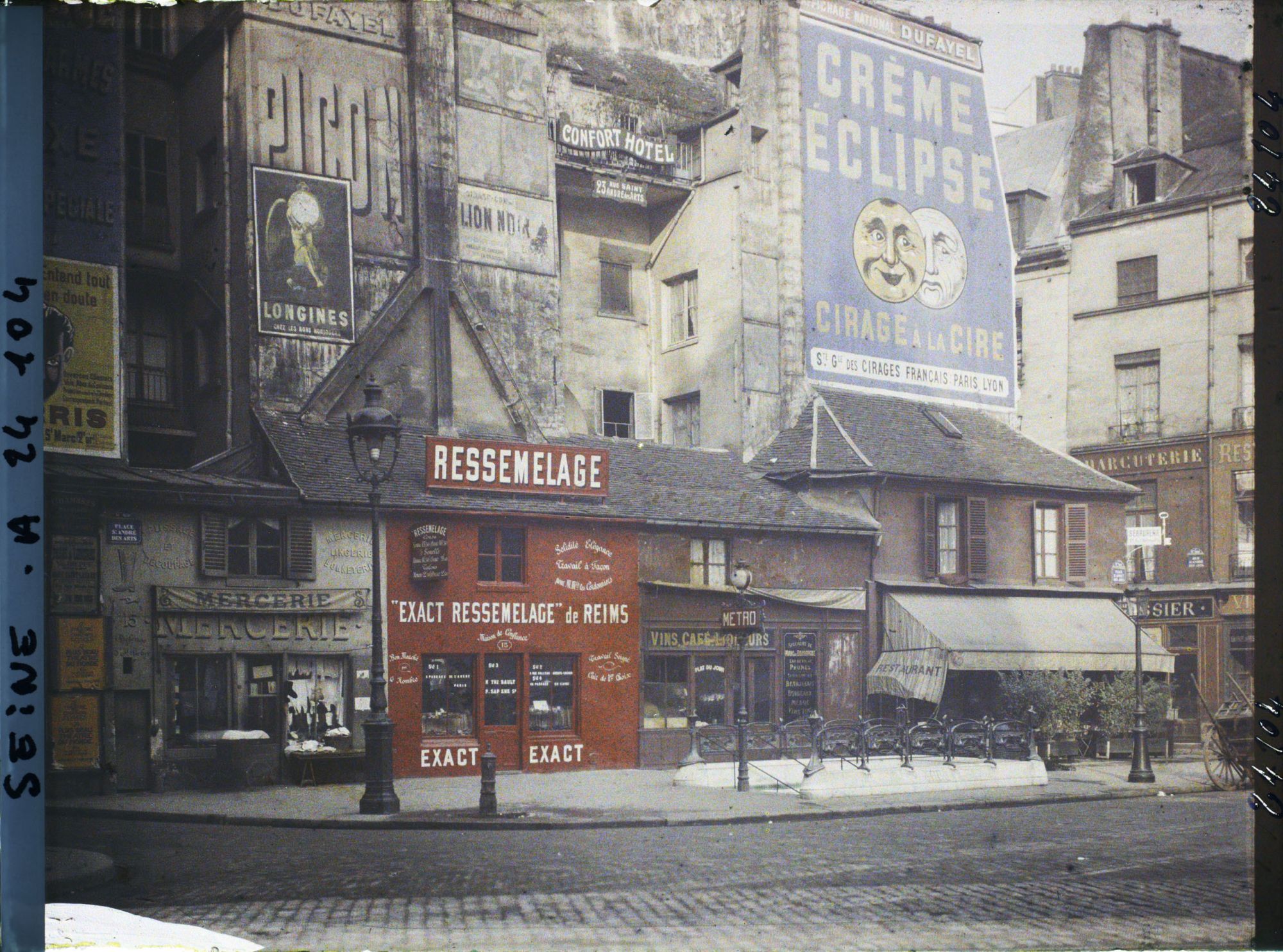 Image représentant La place Saint-André-des-Arts