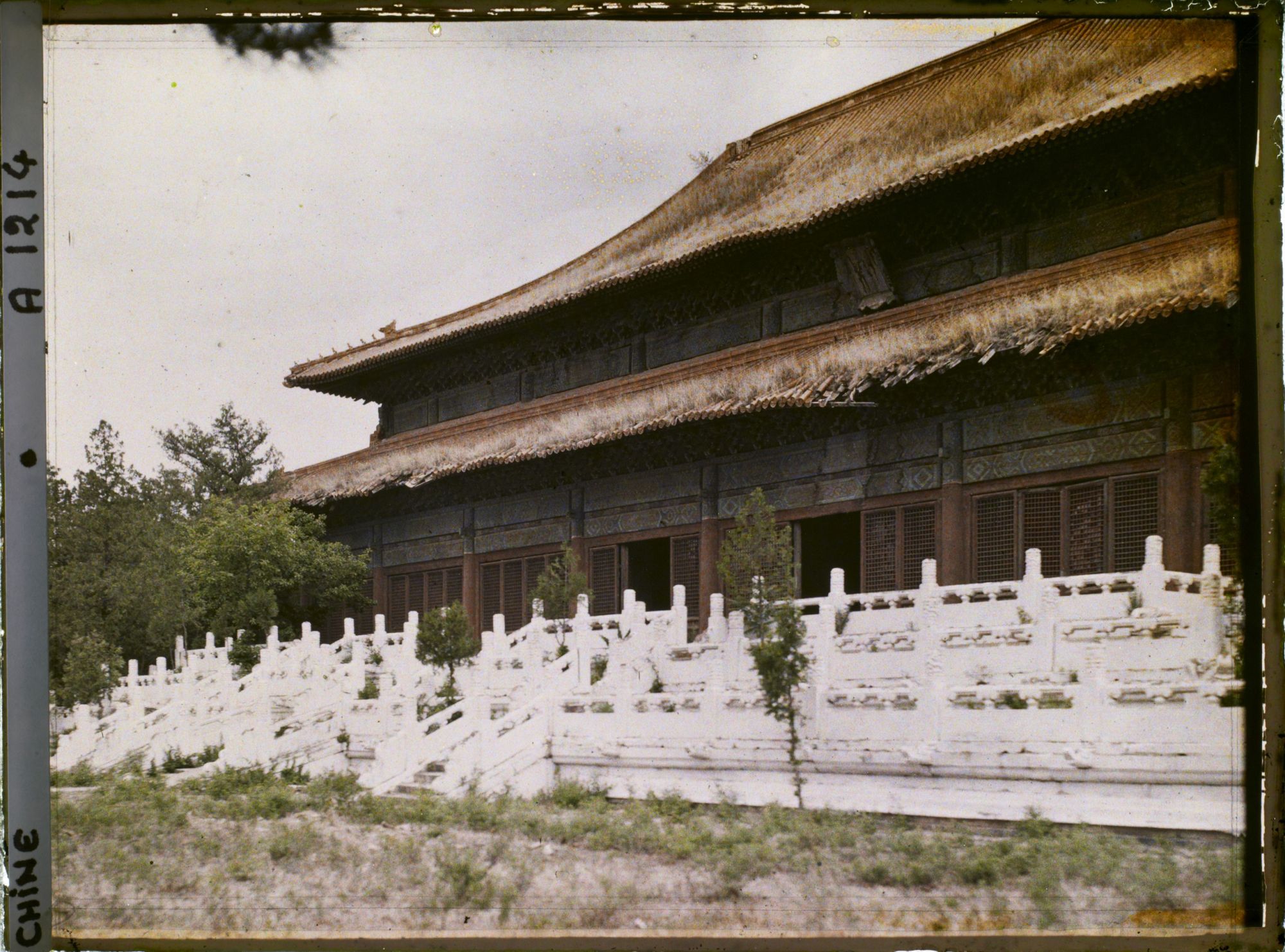 Image représentant Ming Shisanling (" Treize Tombeaux des Ming ")