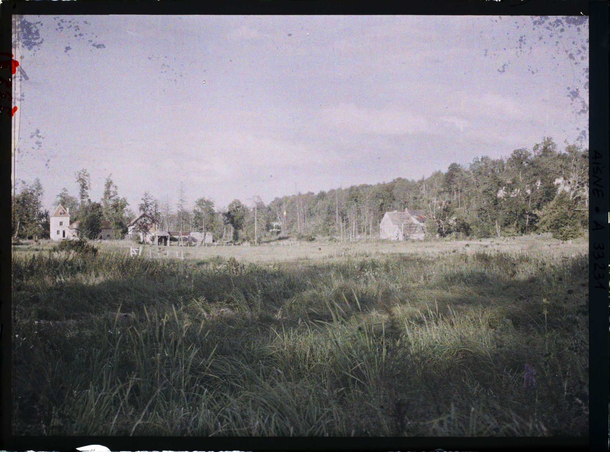 Image représentant France, Longpont, Abords de Longpont