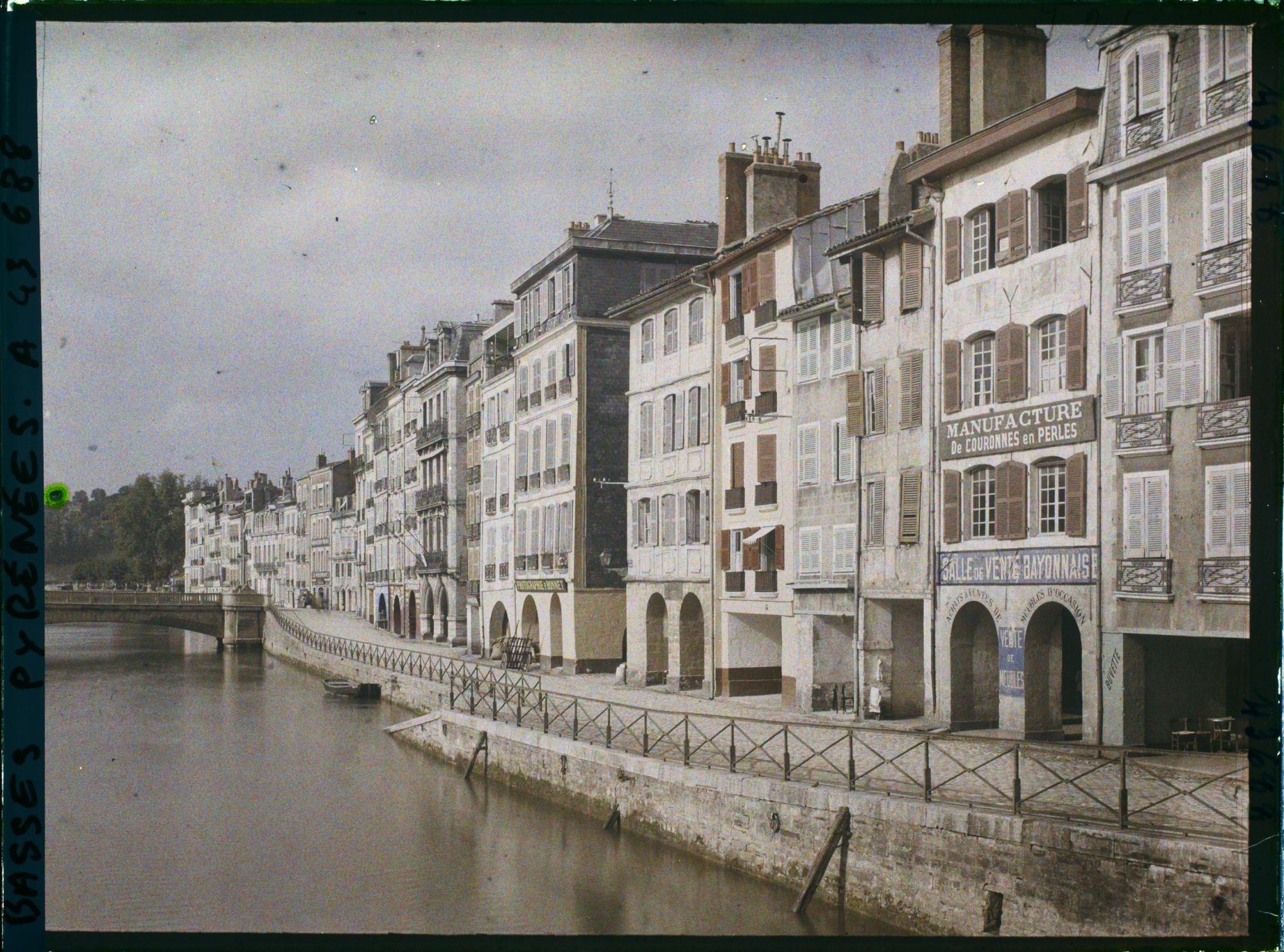 Image représentant France, Bayonne, Le Quai Galuperie