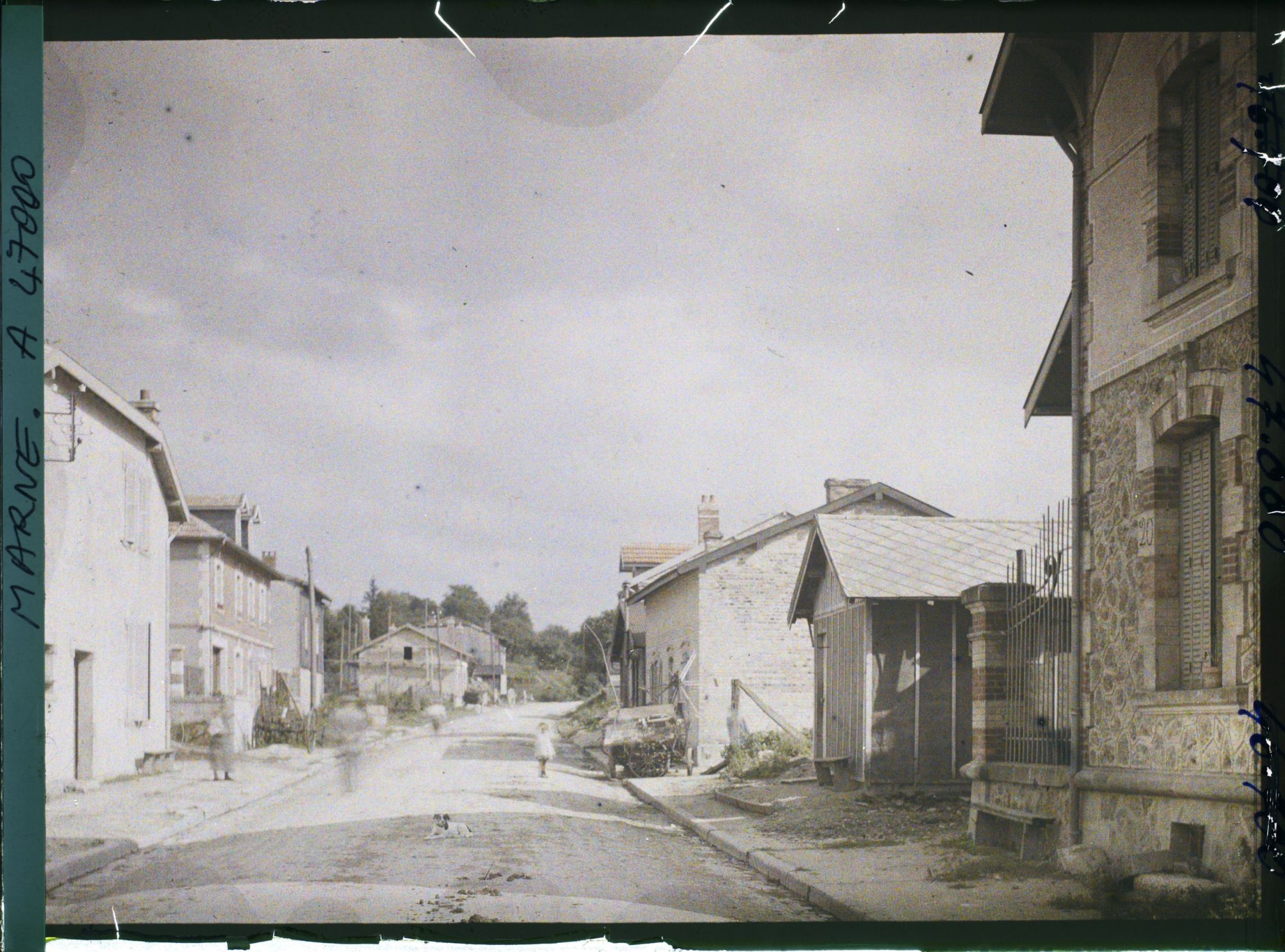 Image représentant France, Vienne la Ville Marne (340 h), Route de Moiremont