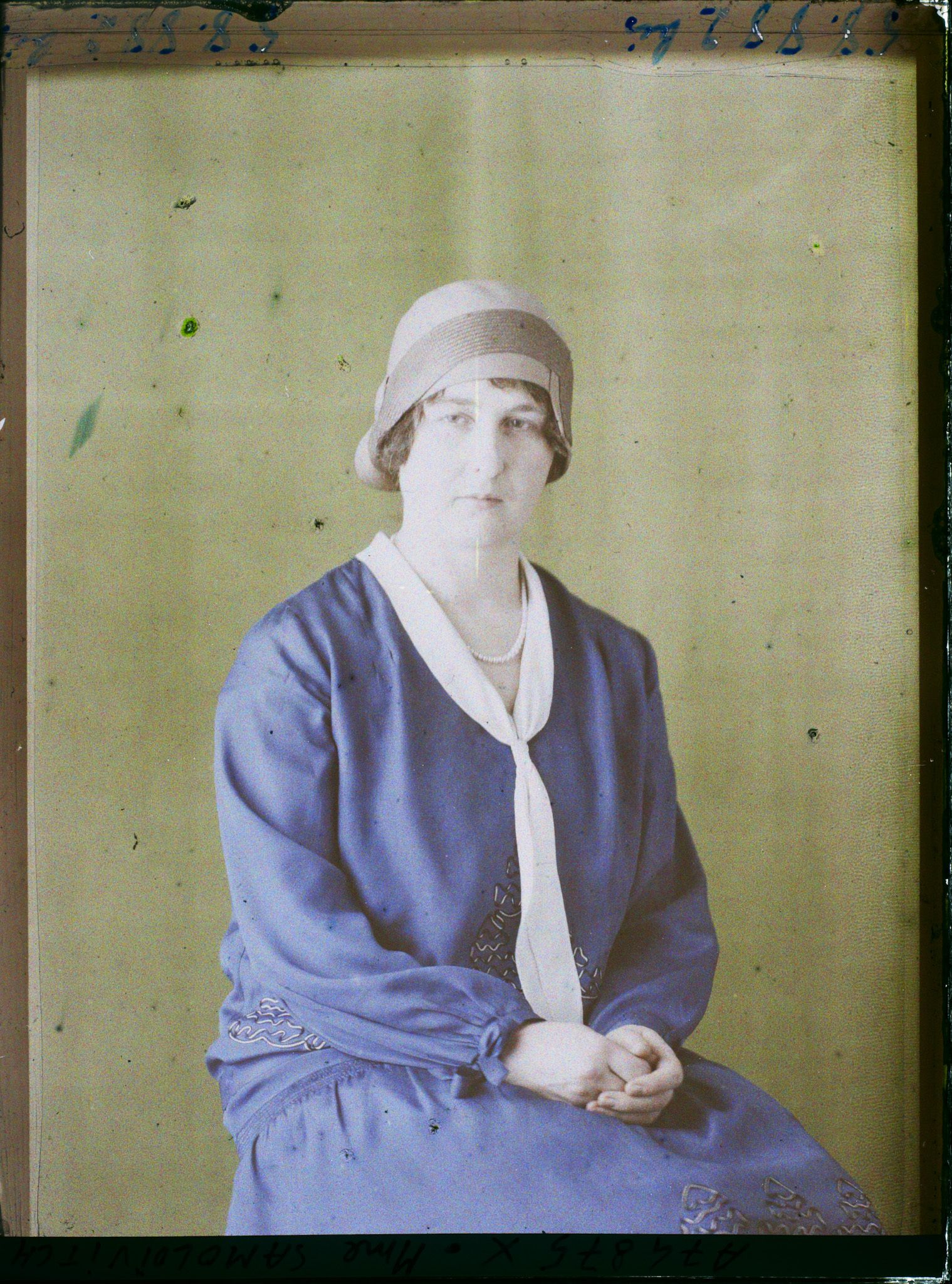 Image représentant https://musee-albert-kahn.s-museum.fr/home/NWQ2OTAwYzNmYjZlZTk1ZWQwODJmMjY4L2dlbmVyaWMtbm90aWNlLXRhYi9hdXRob3JpdHkvNjE3YTc5ZjVjZjhiODk2OGIzMzM3ZDIx/5d6900c3fb6ee95ed082f268/generic-notice-tab/authority/617a79ebcf8b8968b3337733 Madame Samoloïvitch
