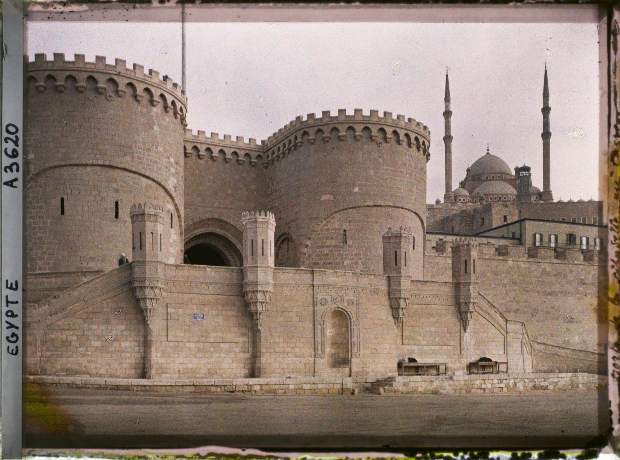 Image représentant Entrée de la citadelle (el-Kal'a) de Saladin