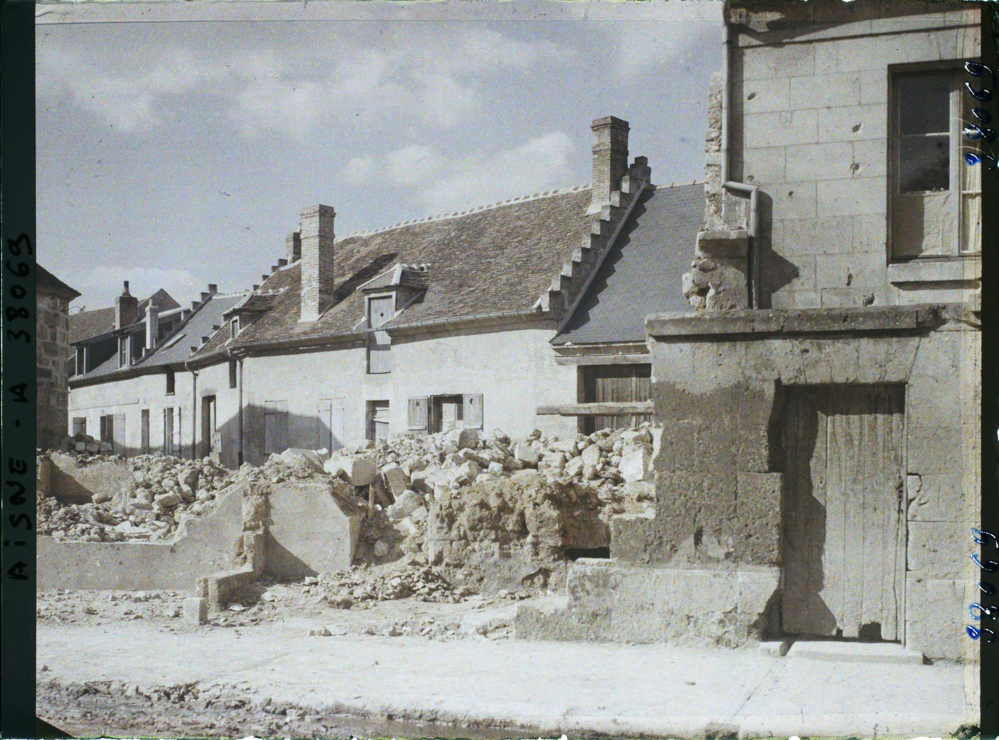 Image représentant France, Braine, Ruines et maisons reconstruites