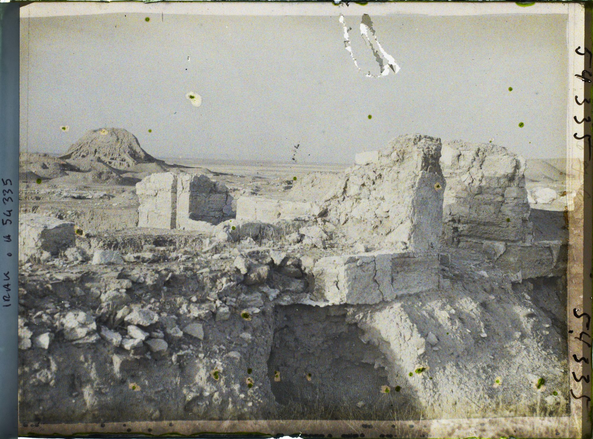 Image représentant Vestiges d'un bâtiment (palais ou temple de Nabû ?)