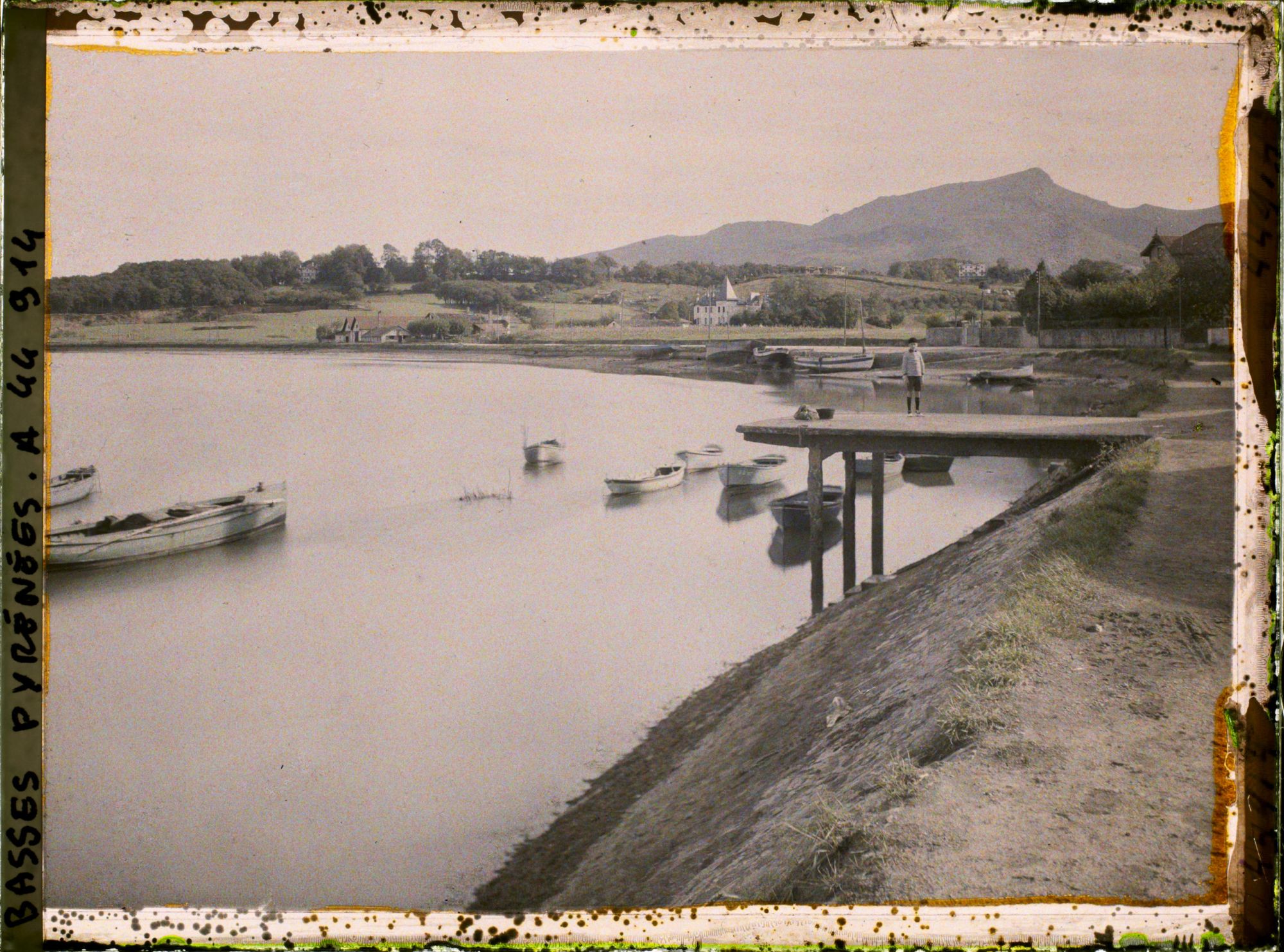 Image représentant France, Ciboure, Les bords de la Nivelle