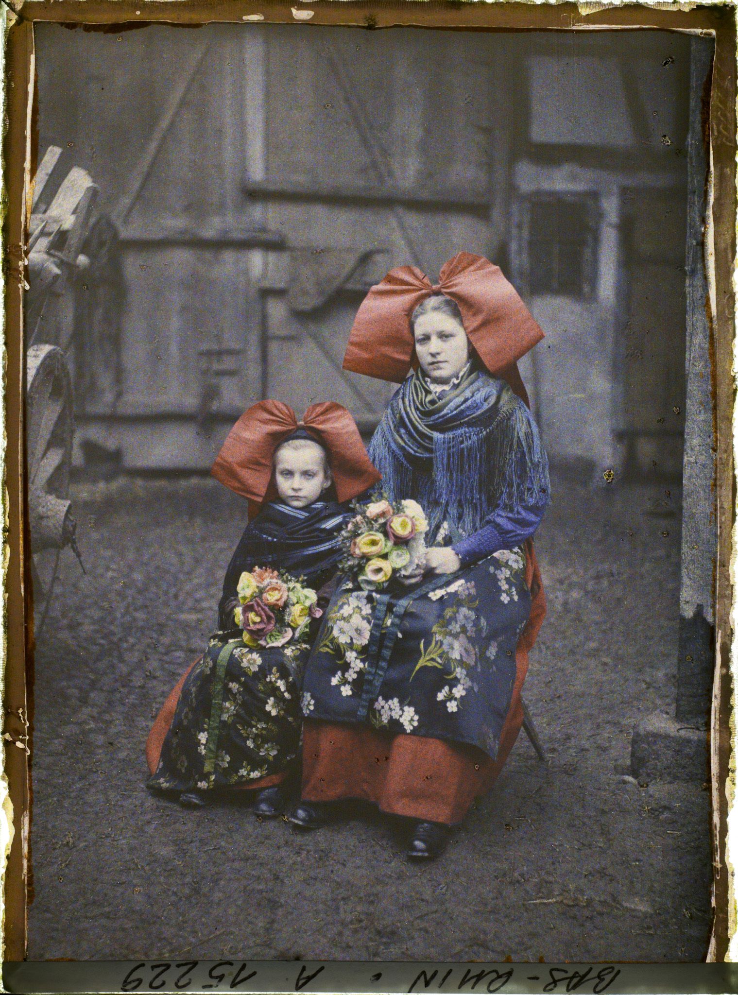 Image représentant France Alsace, Environs de Strasbourg, Geispolsheim, famille Speisser Joseph, avec les 2 assises