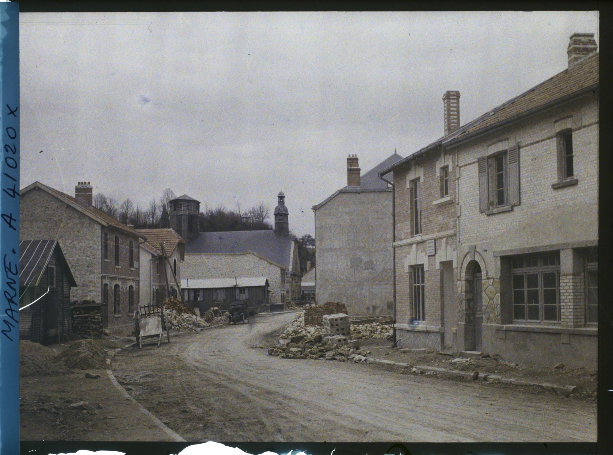 Image représentant France, Vienne le Château, Grande Rue