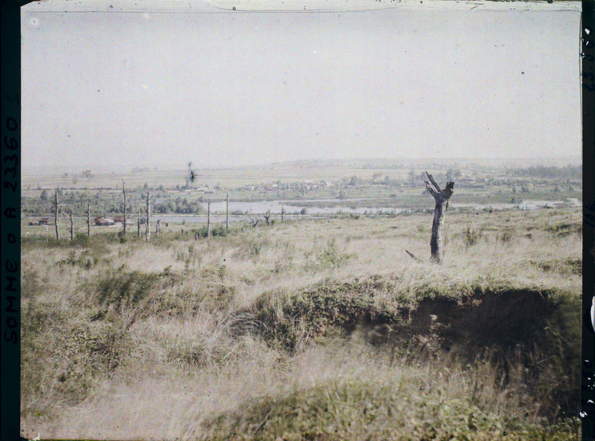 Image représentant France, Biaches, Panorama s/les Marais de la Somme, Ste Radegonde et le Mt St Quentin