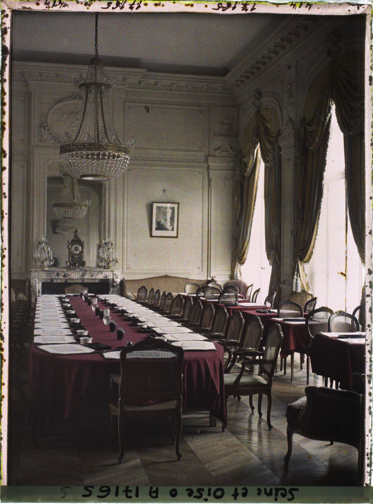 Image représentant La salle du Conseil interallié au Trianon Palace