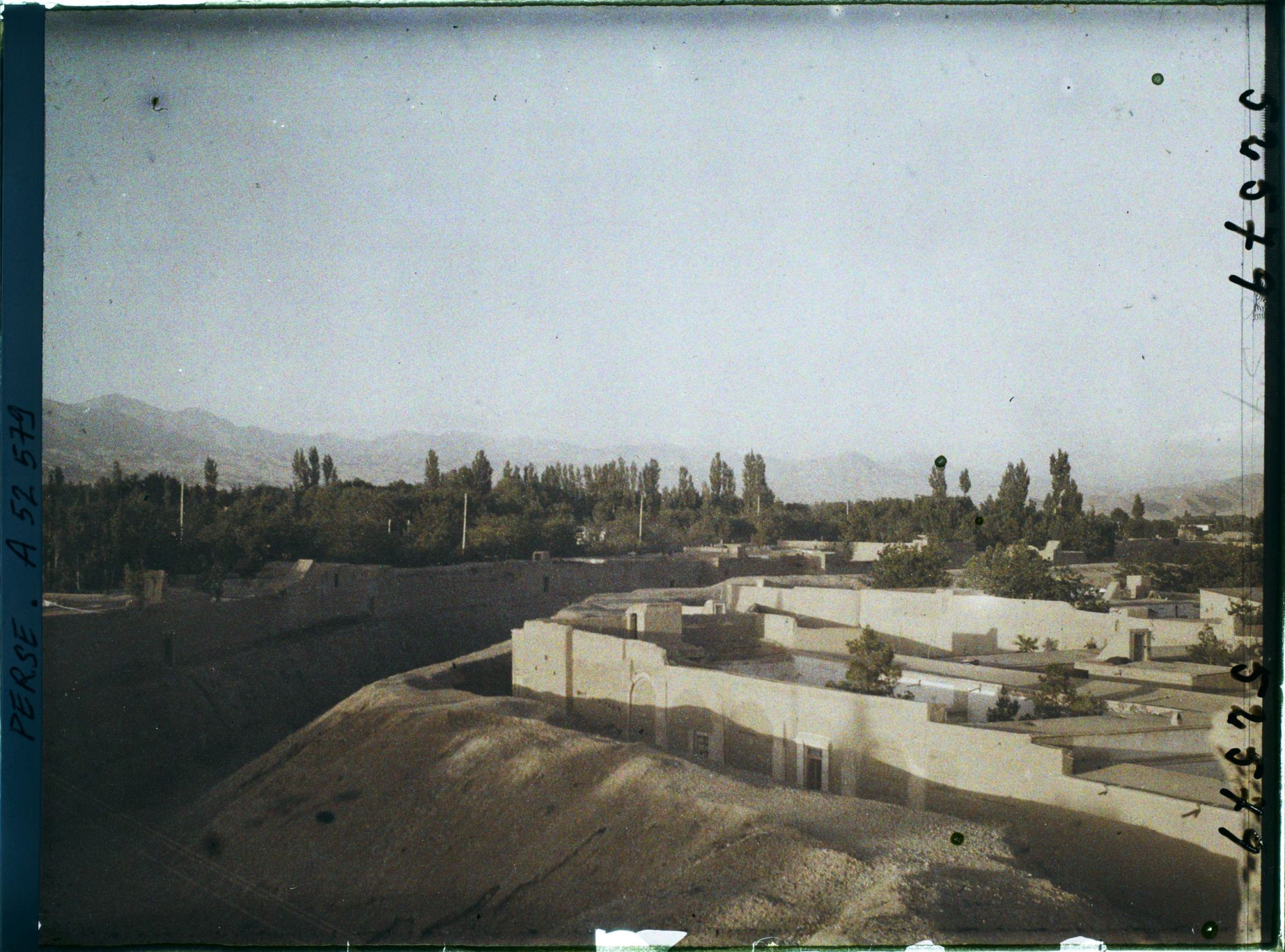 Image représentant Vue vers le mont Demâvend ou Damavand