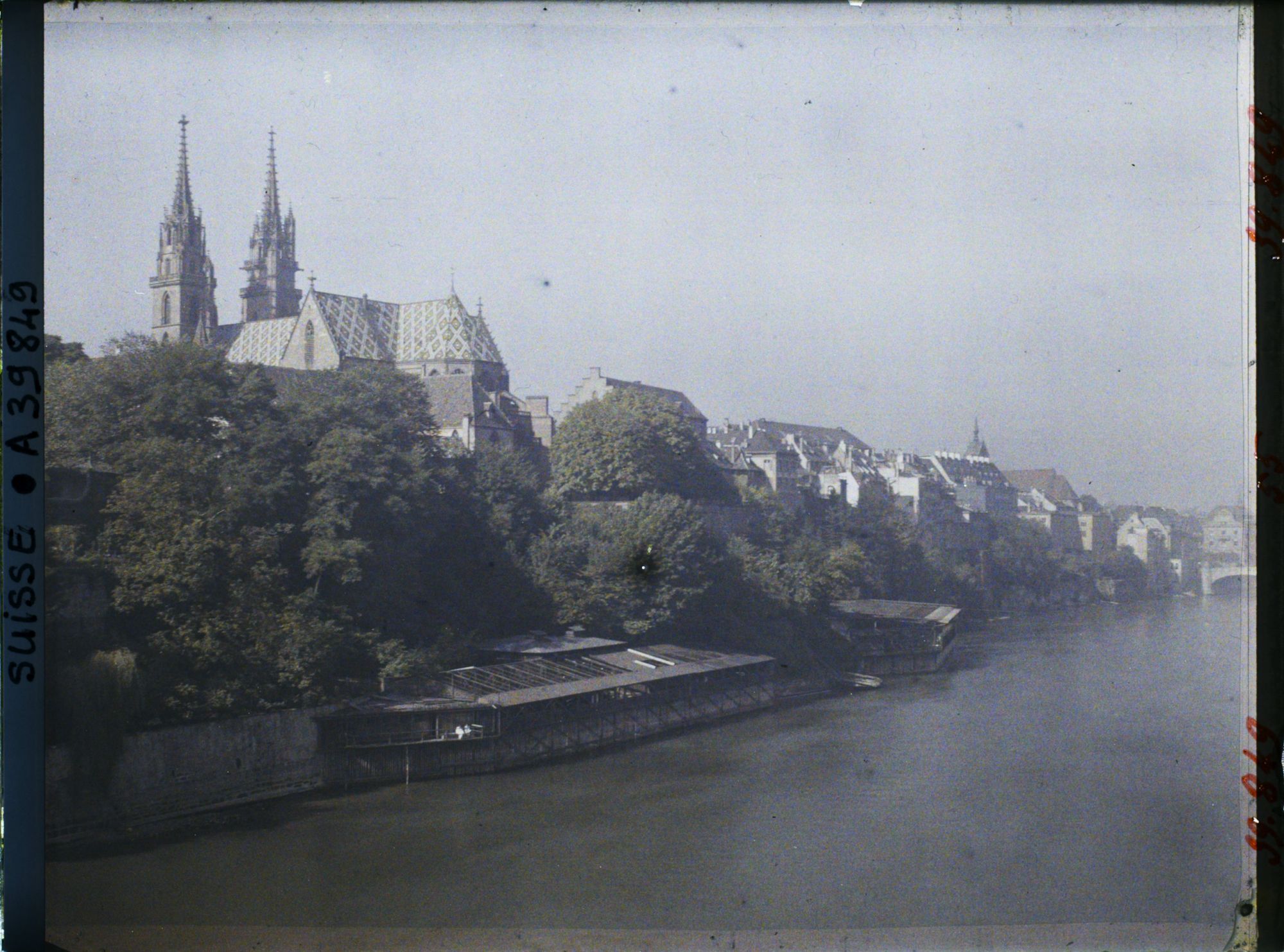 Image représentant La rive gauche du Rhin et le Münster