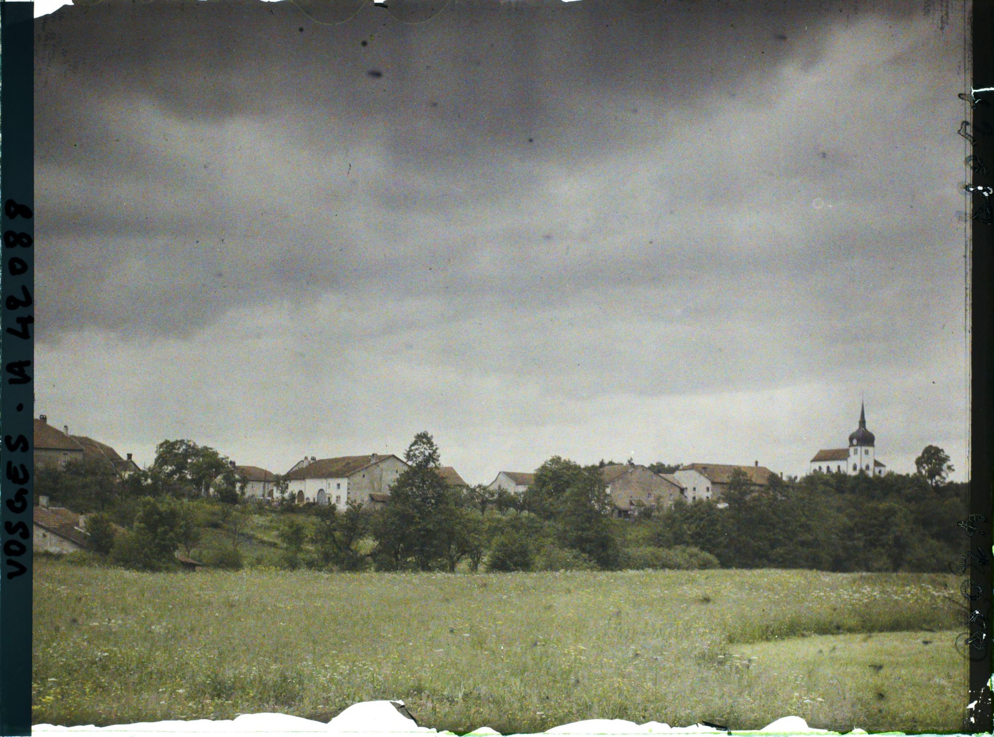 Image représentant France, St Jean d'Ormont, Vue vers l'Eglise