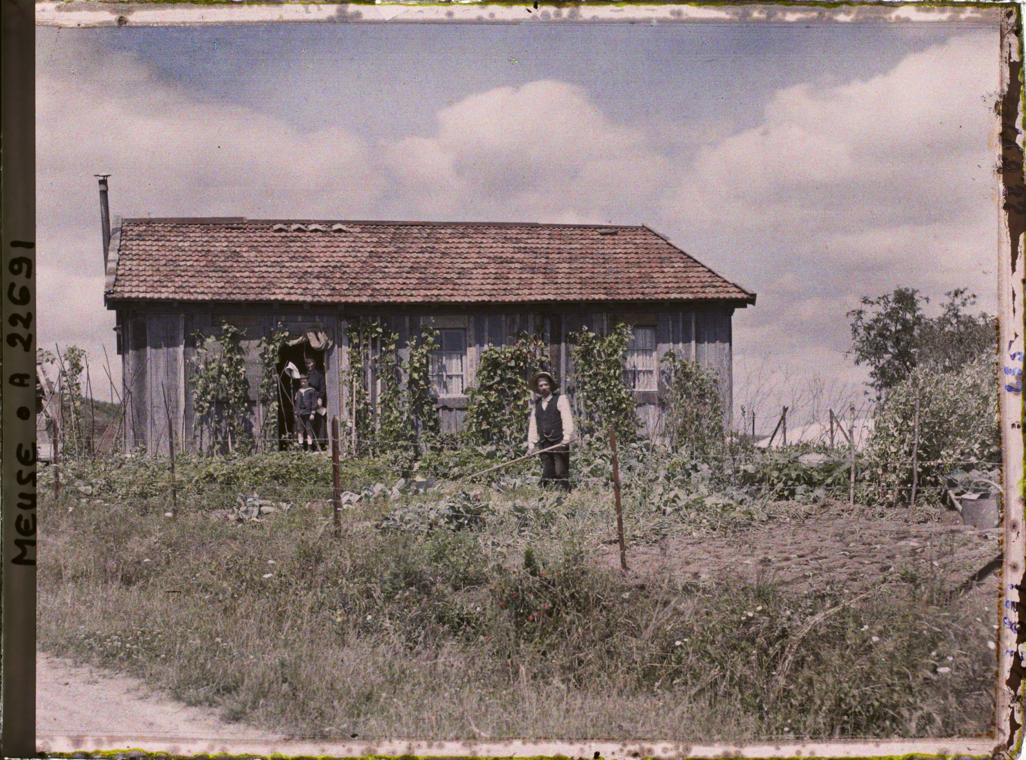 Image représentant France, Les Paroches, Maison d'un Jardinier