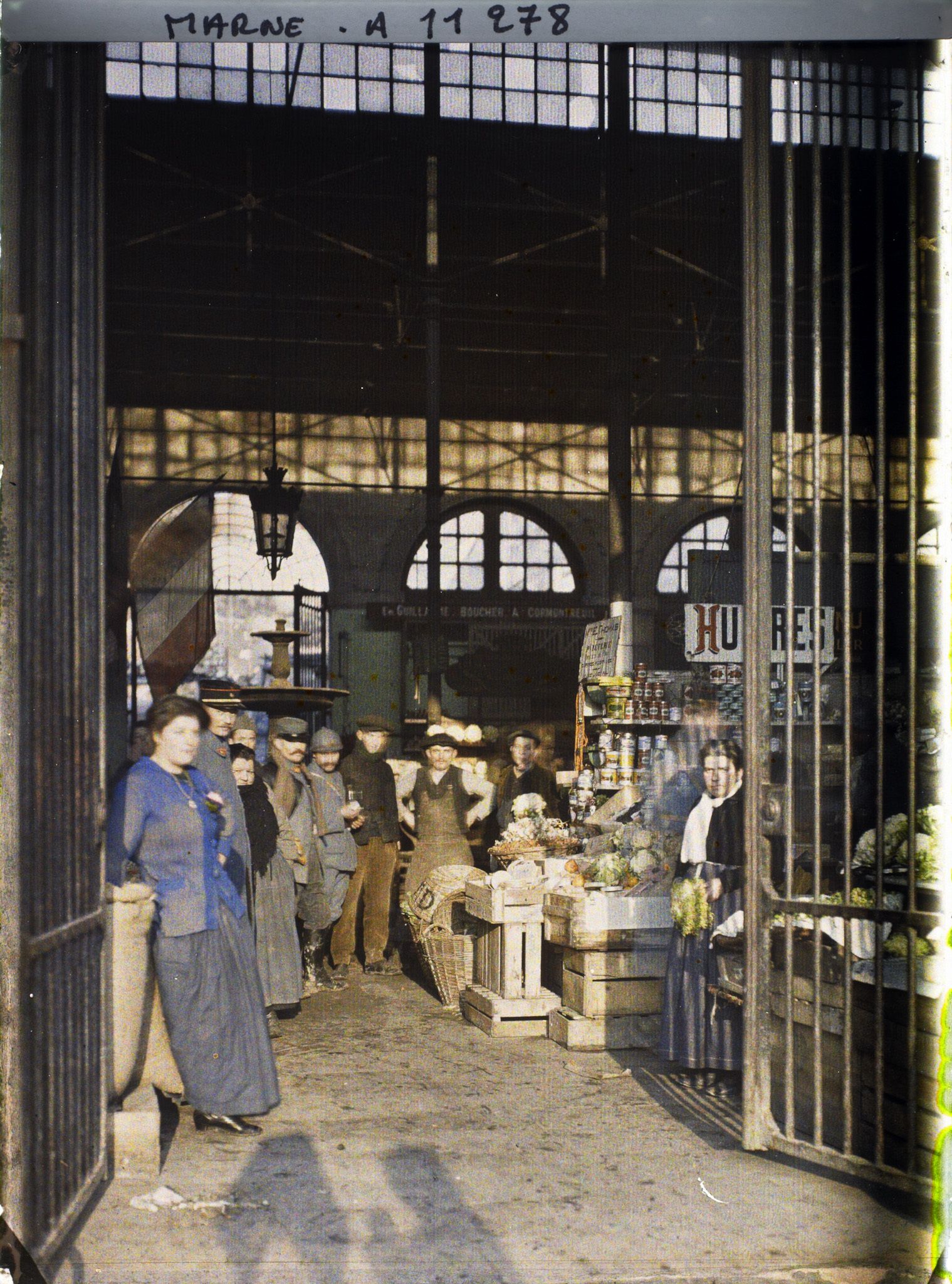 Image représentant Marché couvert sur la place des Marchés ( actuelle place du Forum)