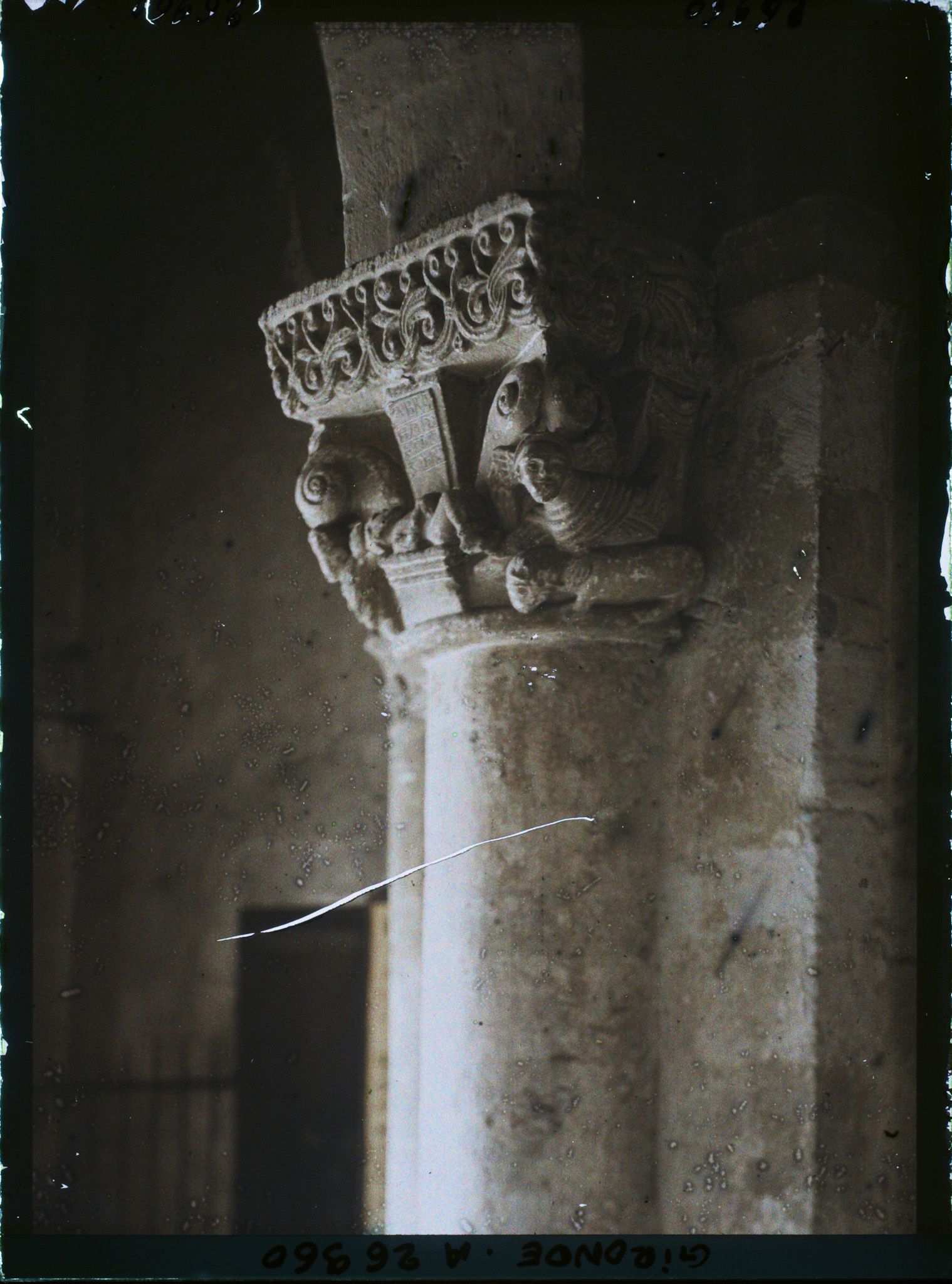 Image représentant Chapiteau de la basilique Saint-Seurin