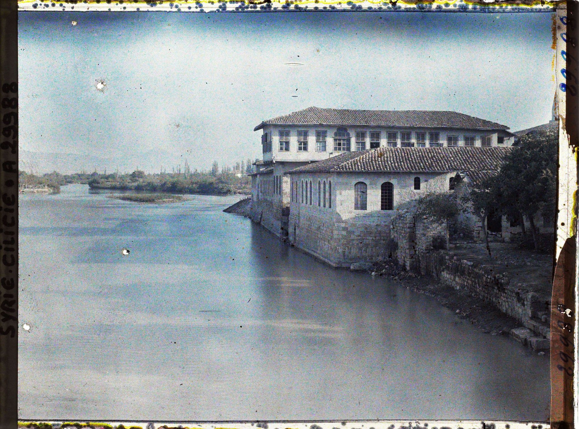 Image représentant Le fleuve Oronte