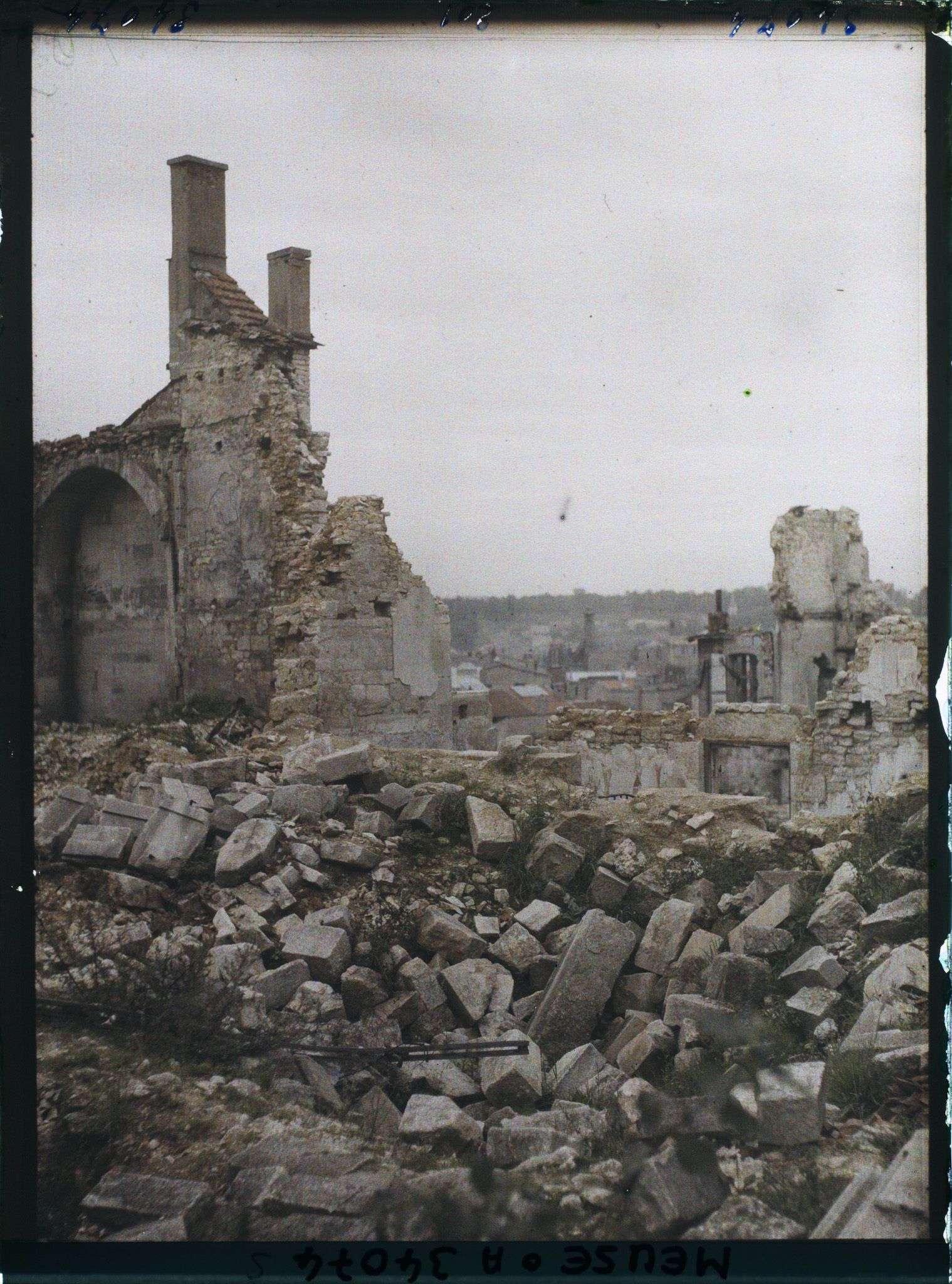Image représentant France, Verdun, Ruines Place du Maréchal Pétain