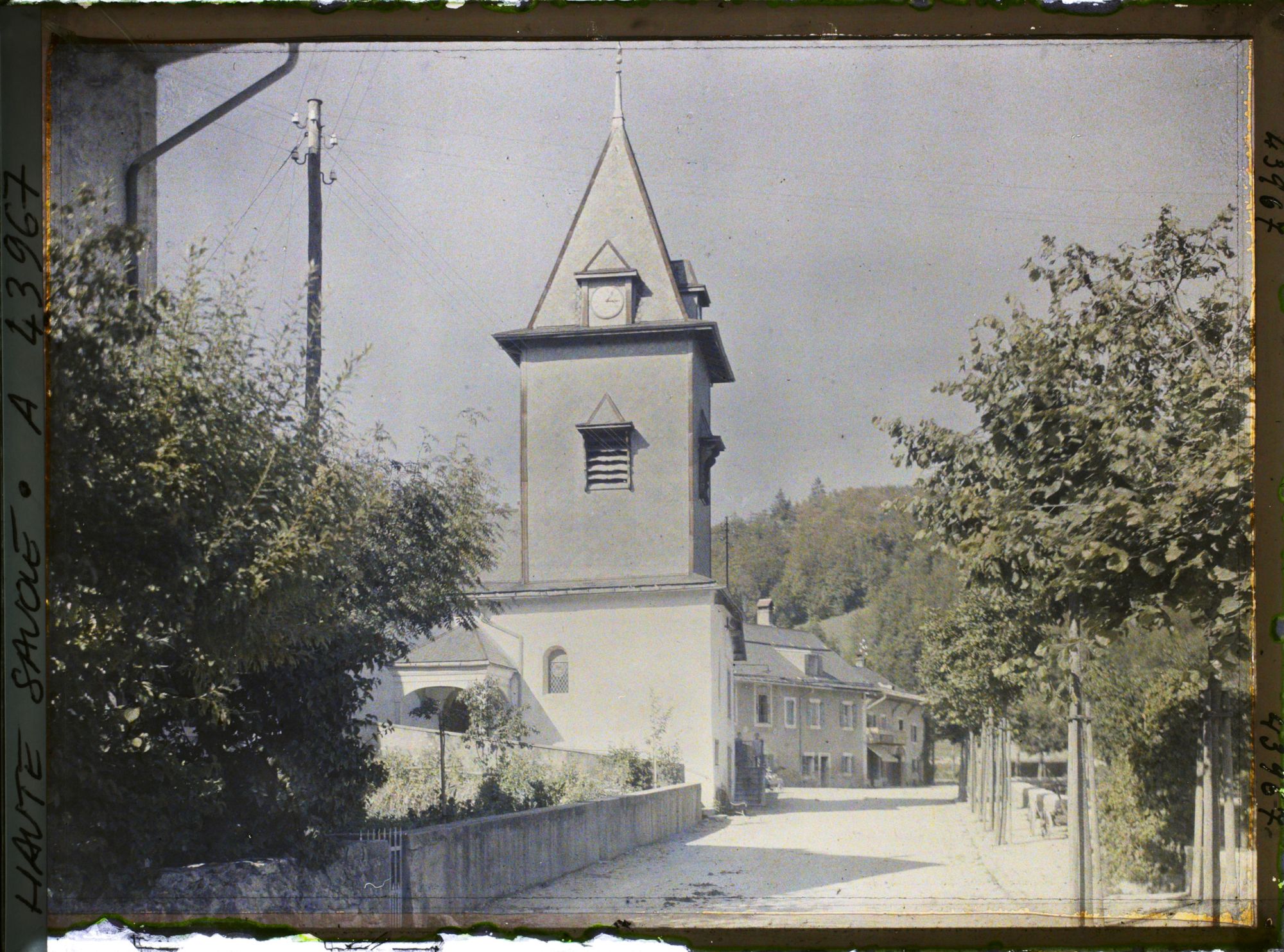 Image représentant L'ancienne église