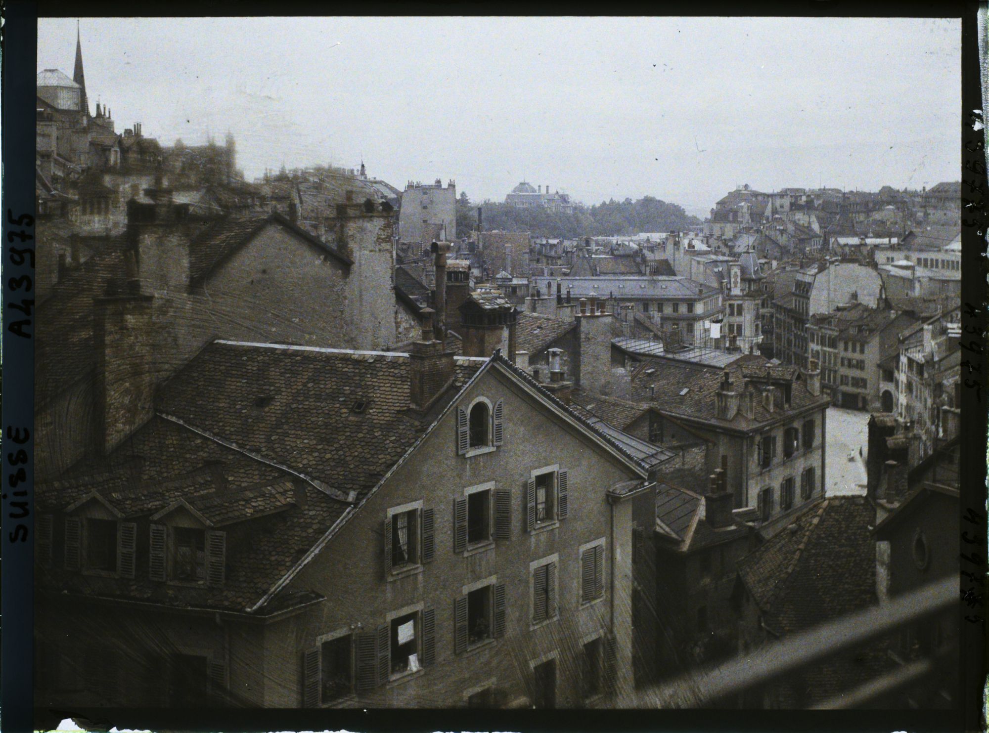 Image représentant Panorama sur la rue Centrale depuis le pont Bessières