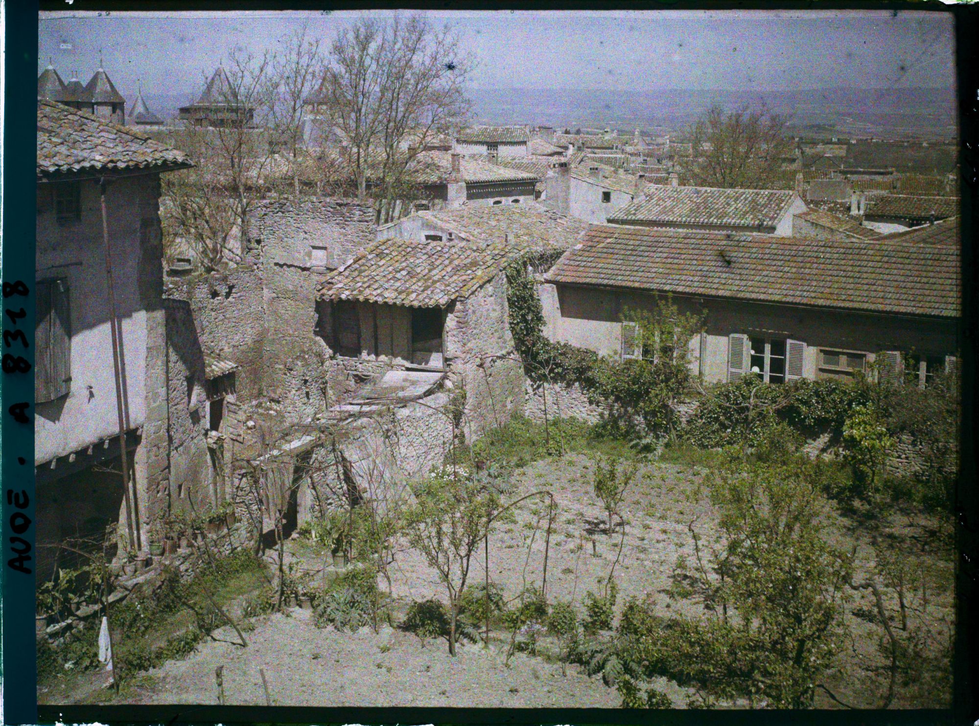 Image représentant Vieilles maisons dans les remparts
