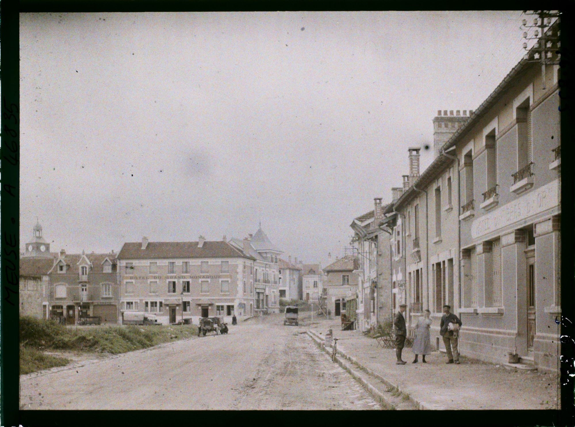 Image représentant France, Varennes (CT) Meuse (1840h), Entrée de Varennes par la route de Cheppy