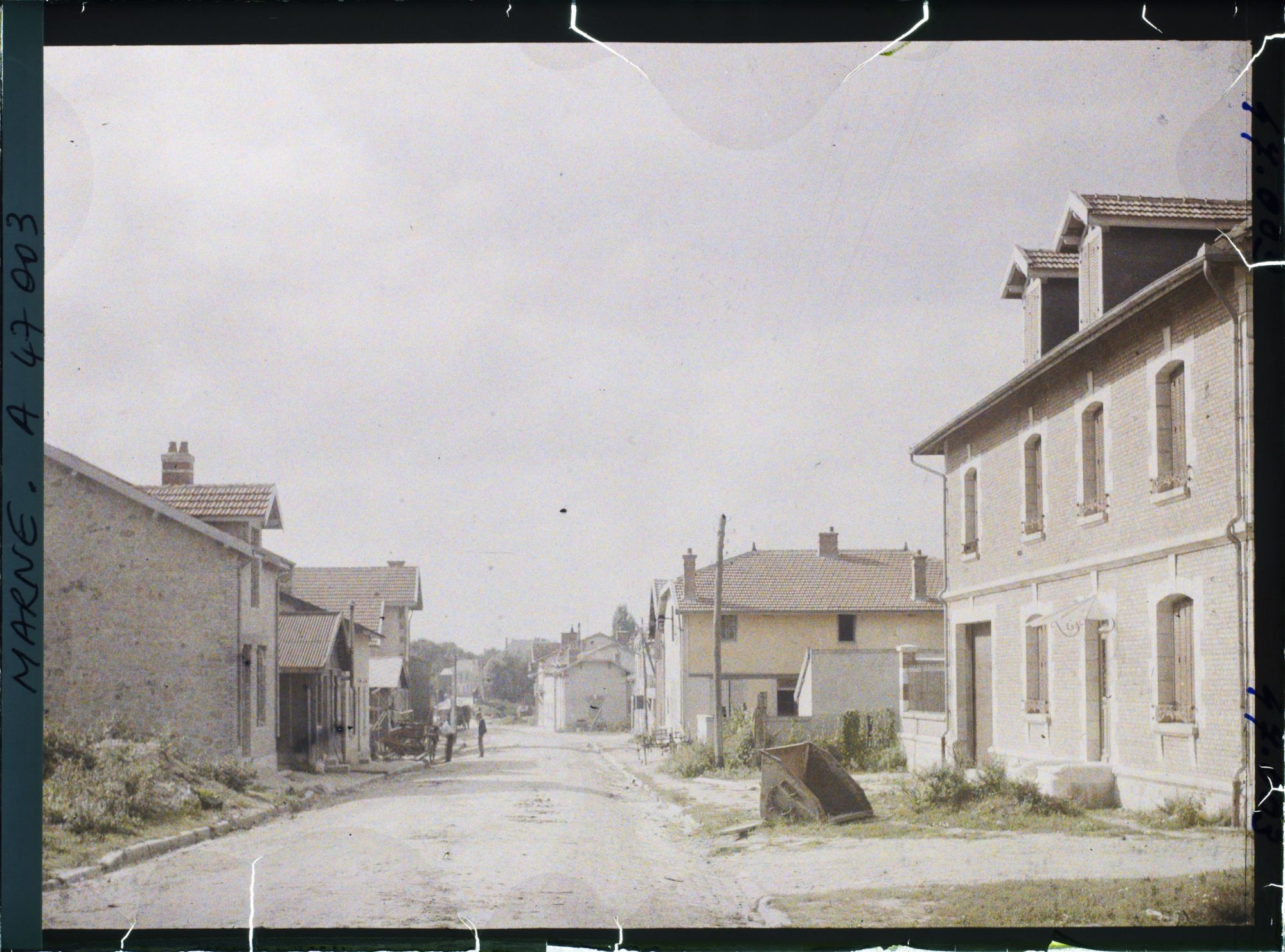 Image représentant France, Vienne la Ville Marne (340 h), Entrée par la route de Moiremont