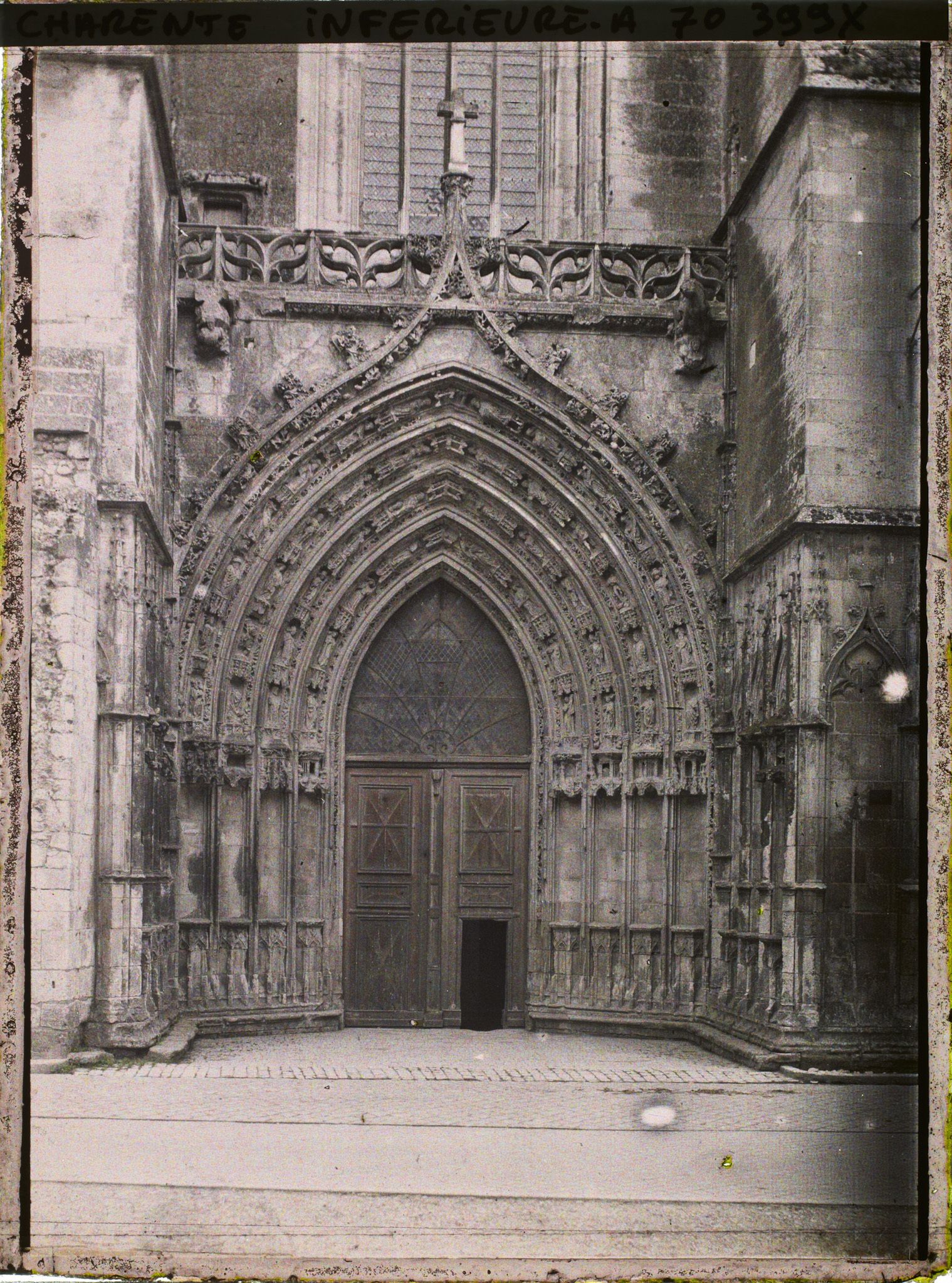 Image représentant Portail de la cathédrale Saint-Pierre