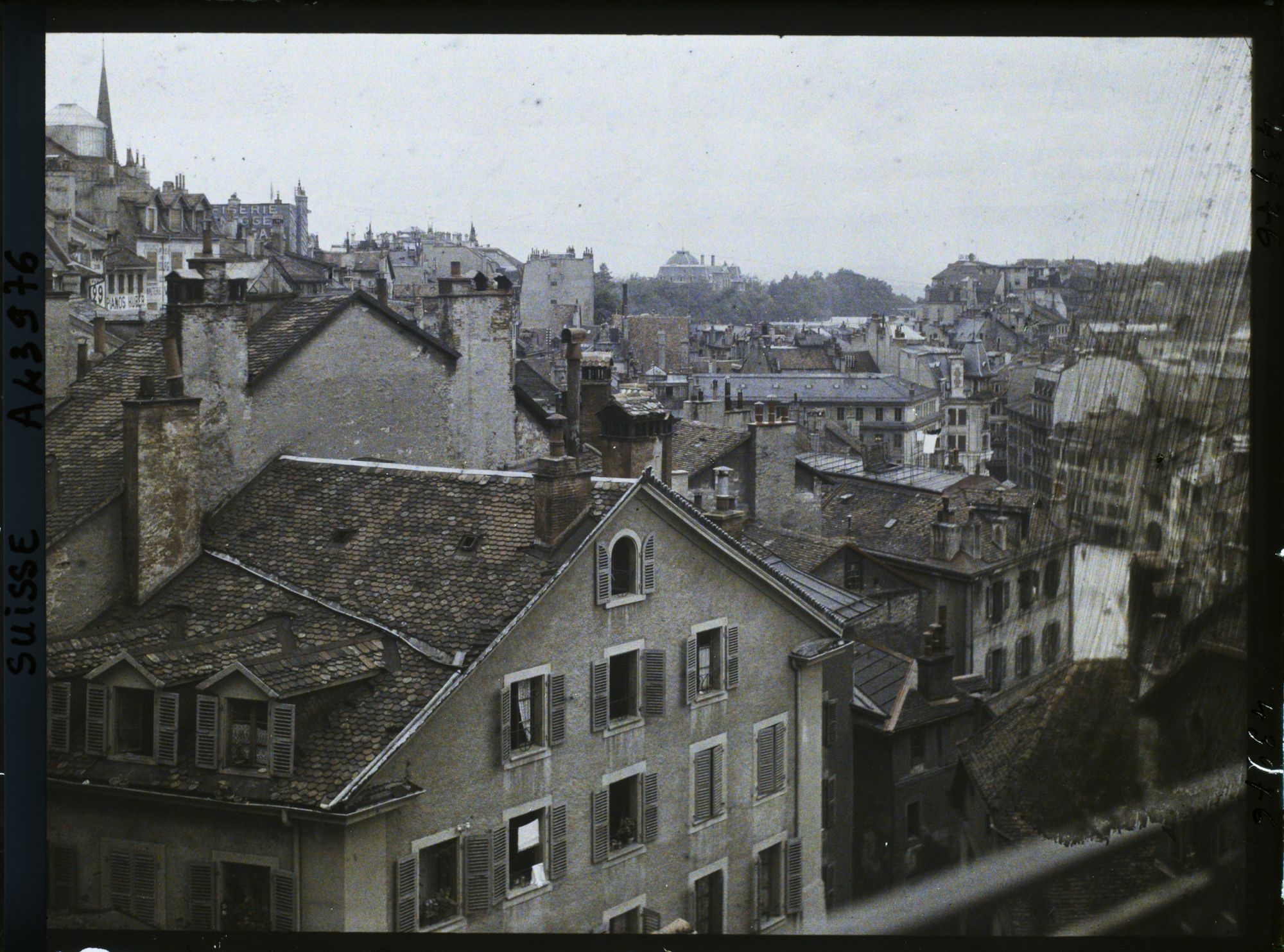 Image représentant Panorama sur la rue Centrale depuis le pont Bessières